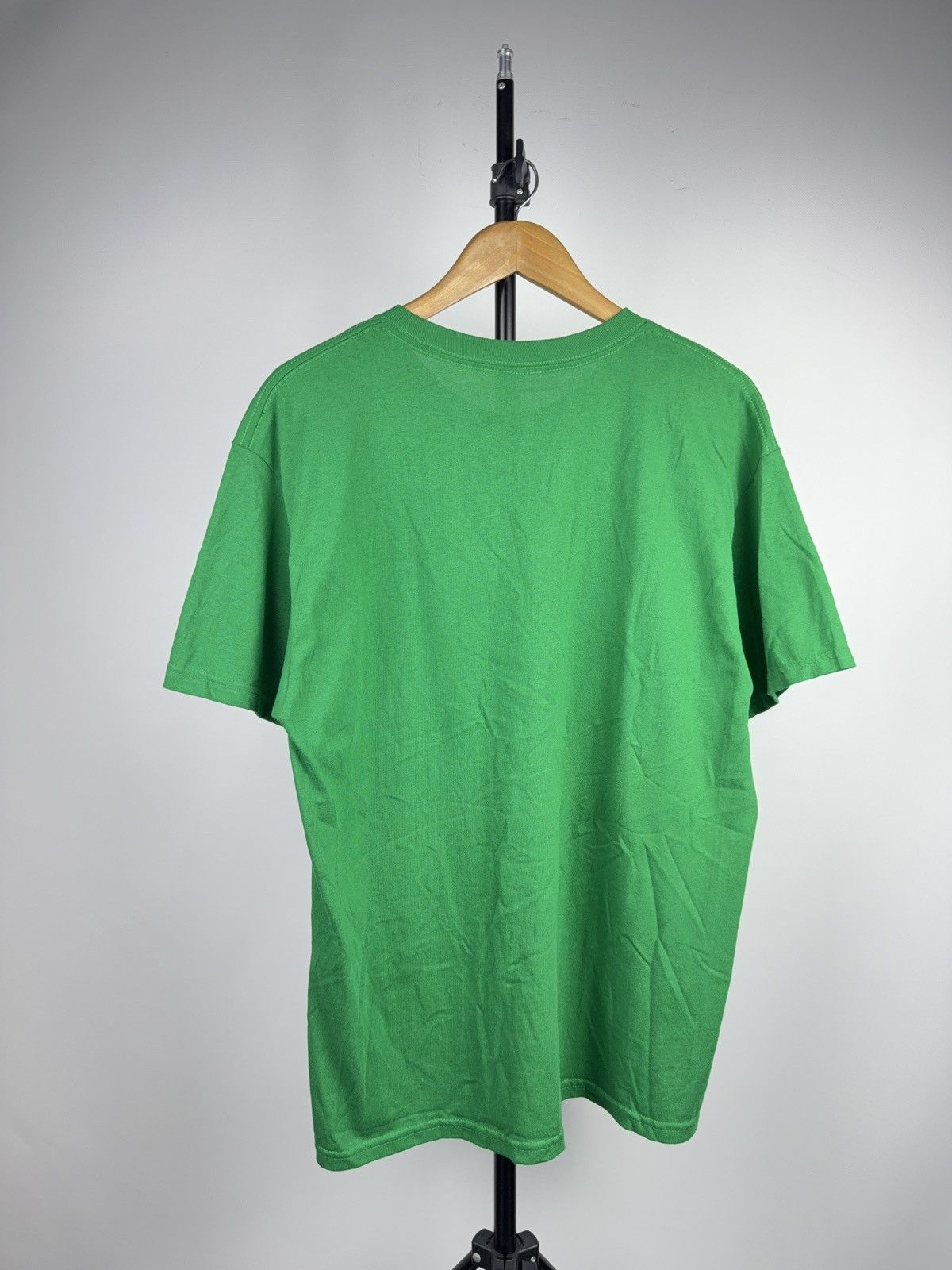 Nintendo 2016 Game Zelda Skyward Sword Hylian Crest Green Tee L Size US L / EU 52-54 / 3 - 7 Thumbnail