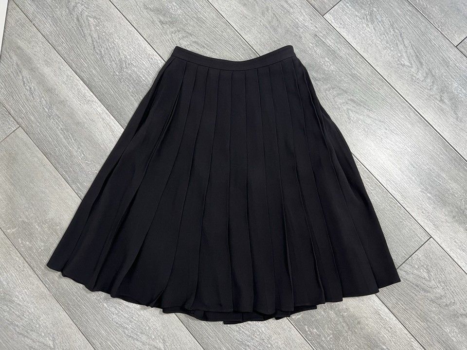 Prada PRADA Pleated Skirt Black Size 38 Size 30" / US 8 / IT 44 - 8 Thumbnail