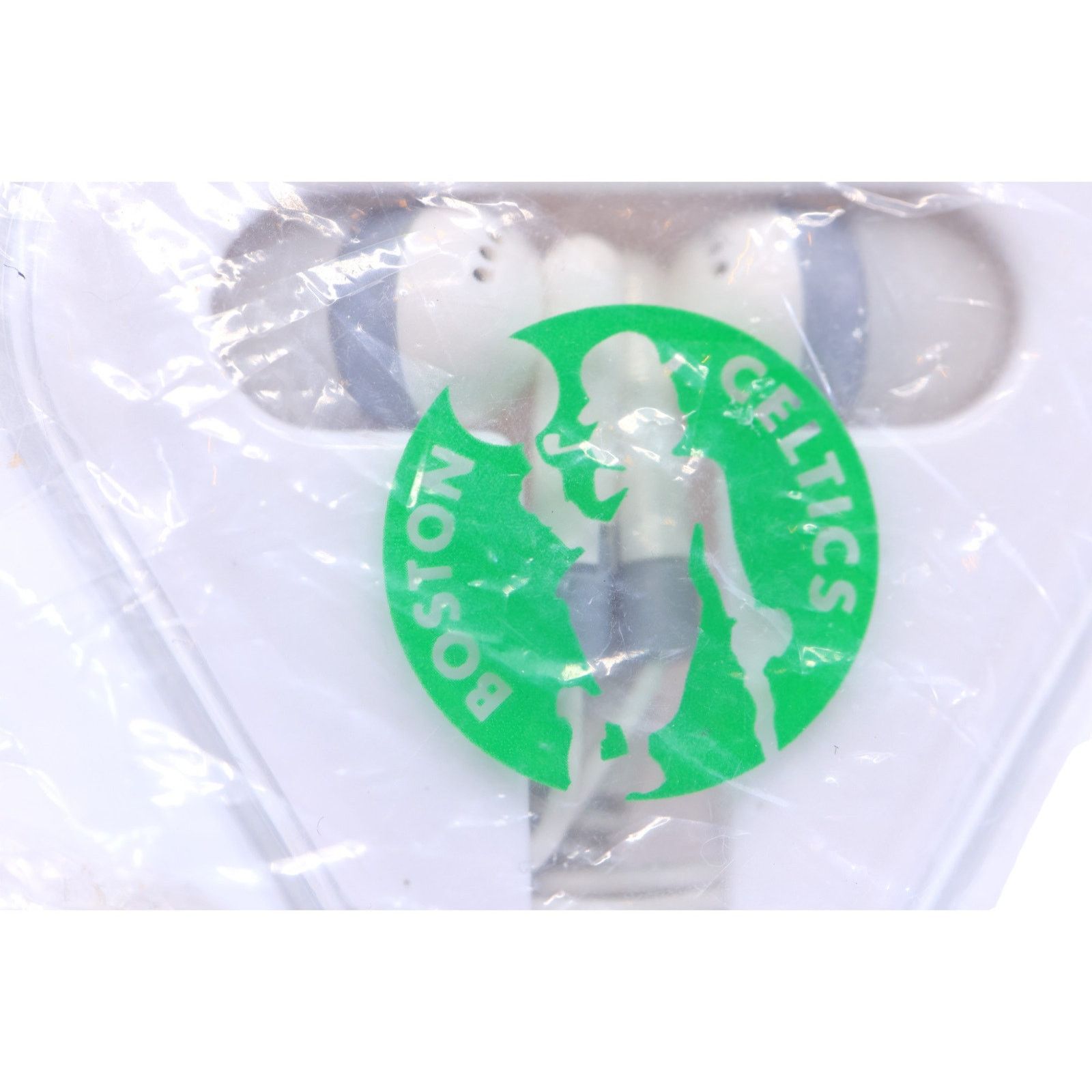 NBA Boston Celtics 1/8" Audio Aux Corded Earbuds *Sealed* Size ONE SIZE - 2 Thumbnail