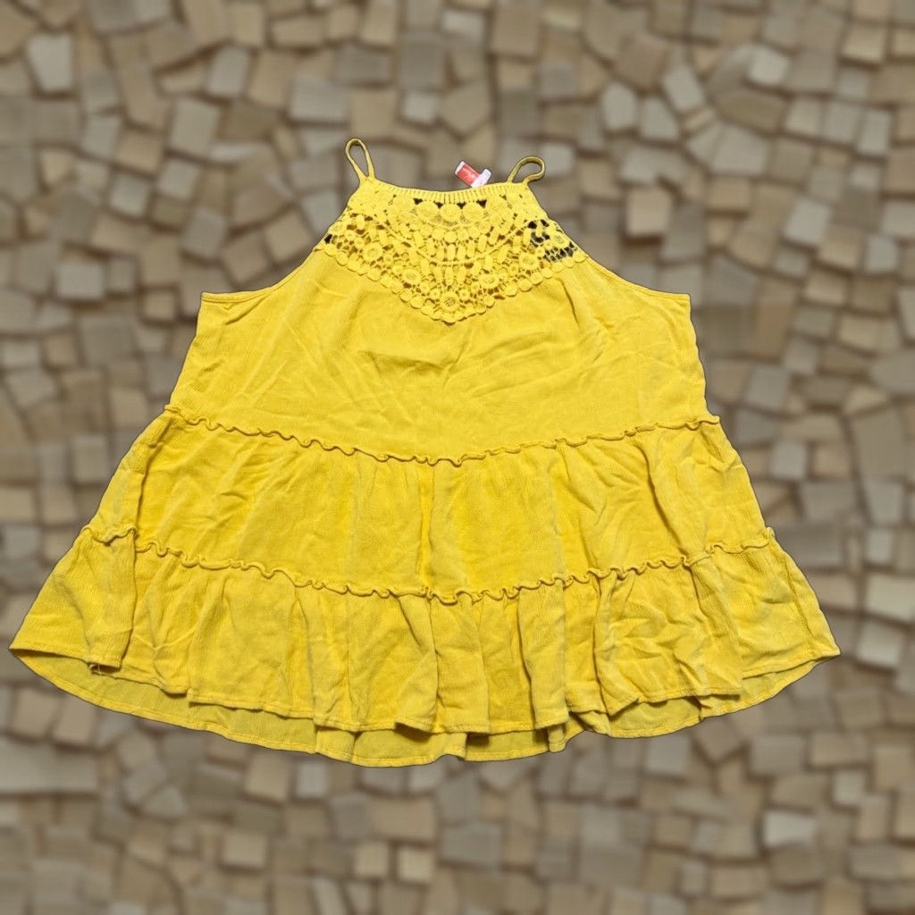Vintage Hailey & Co. Tank Top Women's Size Large Yellow Crochet Ruffles Tank Women Casual Sleeveless Pullover Vest Size L / US 10 / IT 46 - 1 Thumbnail