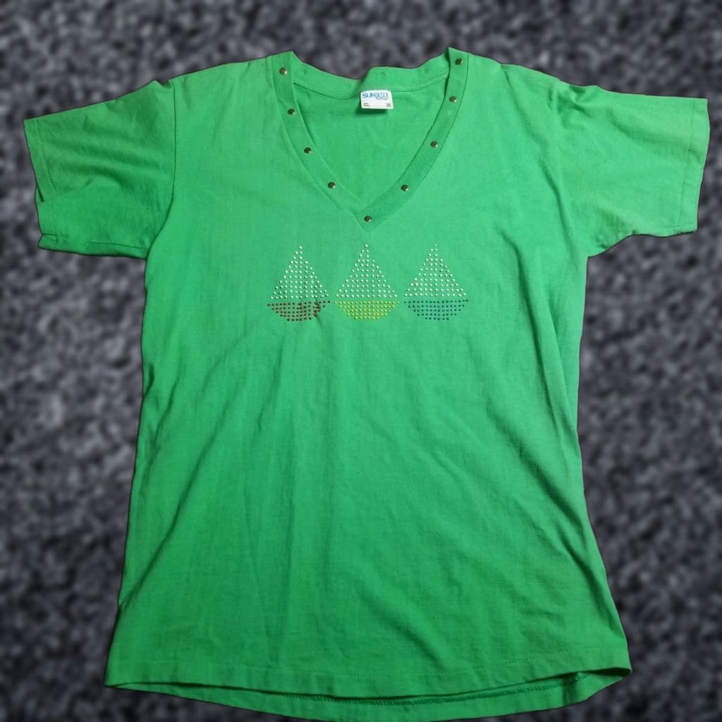 Vintage VINTAGE Sunbelt Sportswear Sailboat Embellished Tee Shirt Men L/XL Green 1980s Distressed Made In USA Shirt Size US L / EU 52-54 / 3 - 1 Thumbnail