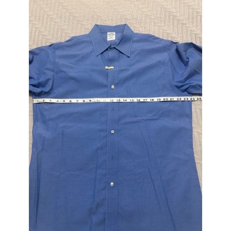 Brooks Brothers Brooks Brothers blue slim fit button down size 16.5 Size US L / EU 52-54 / 3 - 5 Thumbnail