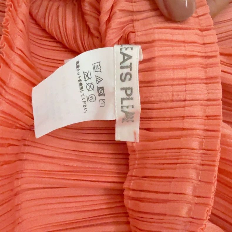 Issey Miyake Issey Miyake size:3 Pink pleated skirt Size 42" / US 20 - 2 Thumbnail