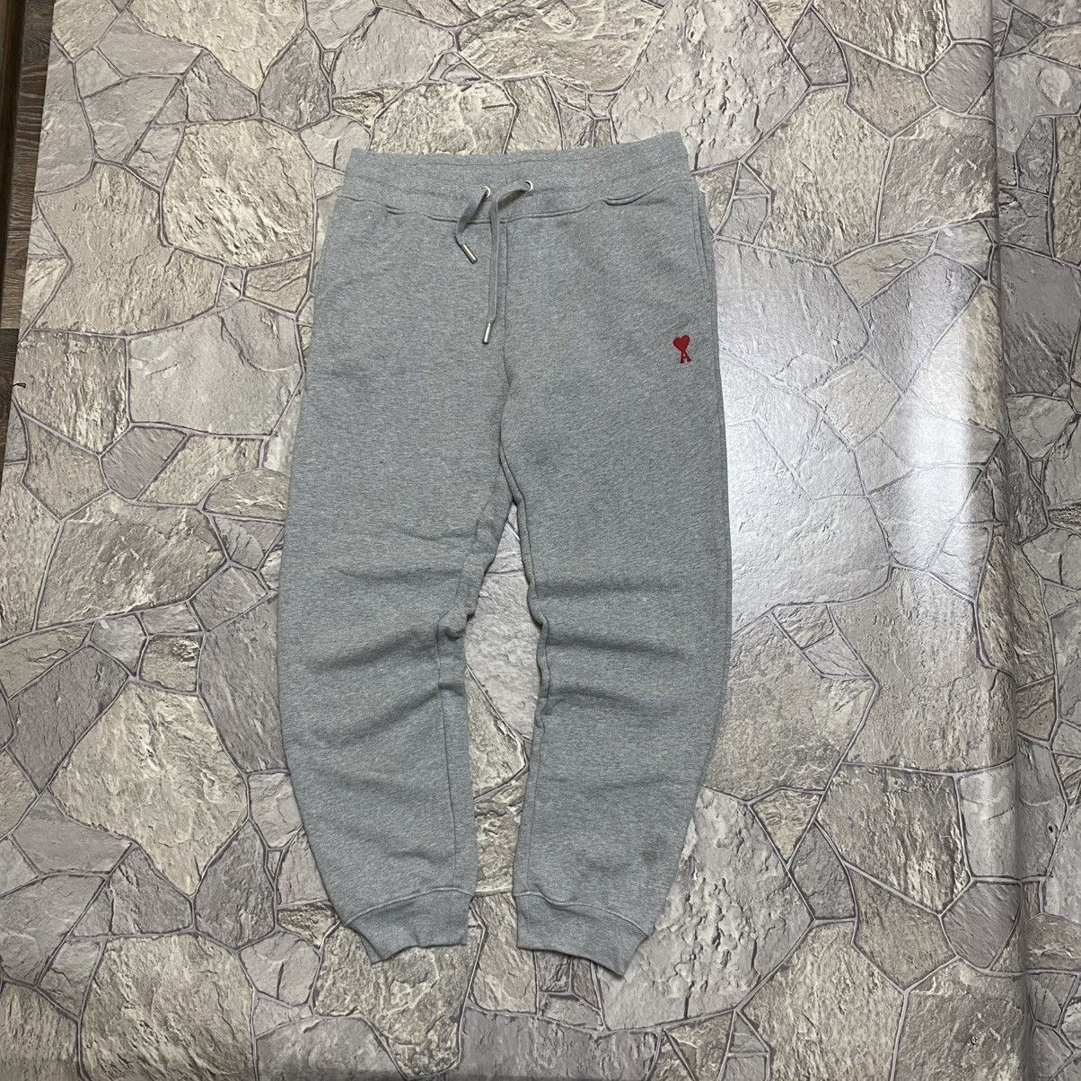 AMI Ami Paris Classic Grey Heart Logo Sweatpants Joggers Size US 36 / EU 52 - 1 Thumbnail