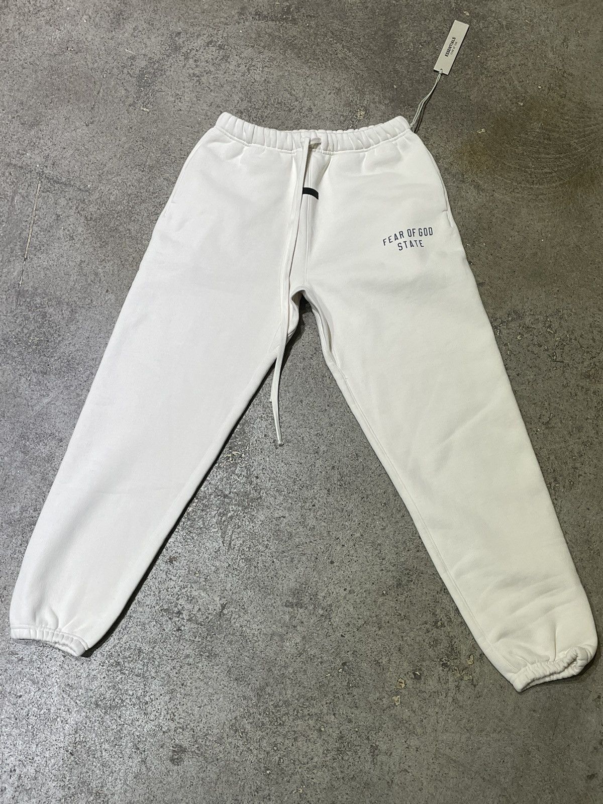 Essentials Fear of God Essential Shell Sweatpant Size US 30 / EU 46 - 2 Thumbnail