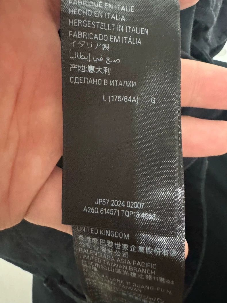 Balenciaga Balenciaga size L overall Size US 28 / EU 44 - 4 Thumbnail
