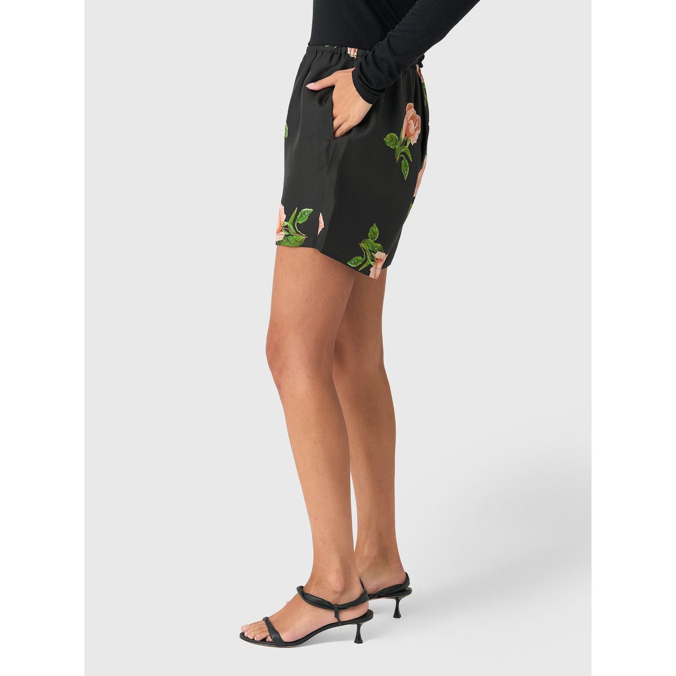 Nanushka Nanushka Dylla Silk Floral Relaxed Fit Shorts With Drawstrin Size 26" / US 2 / IT 38 - 11 Thumbnail