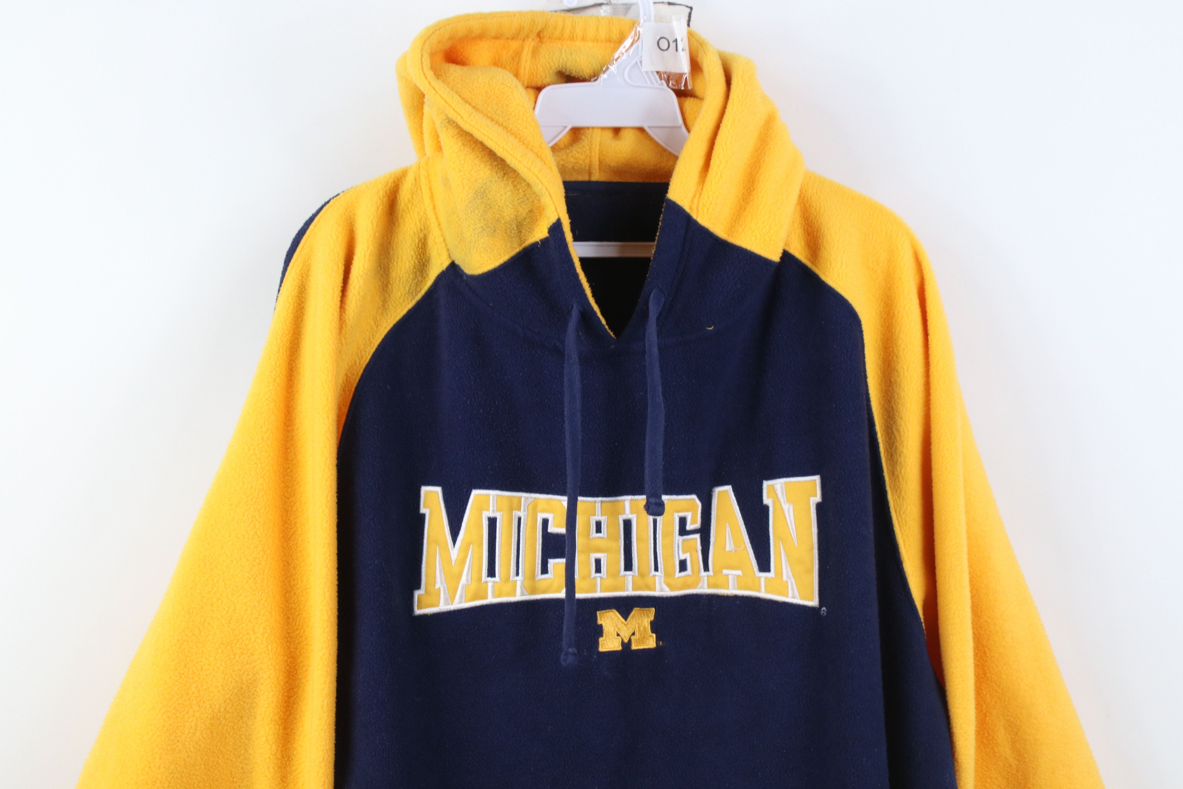 Vintage Vintage 90s University of Michigan Fleece Hoodie Sweatshirt Size US L / EU 52-54 / 3 - 2 Thumbnail