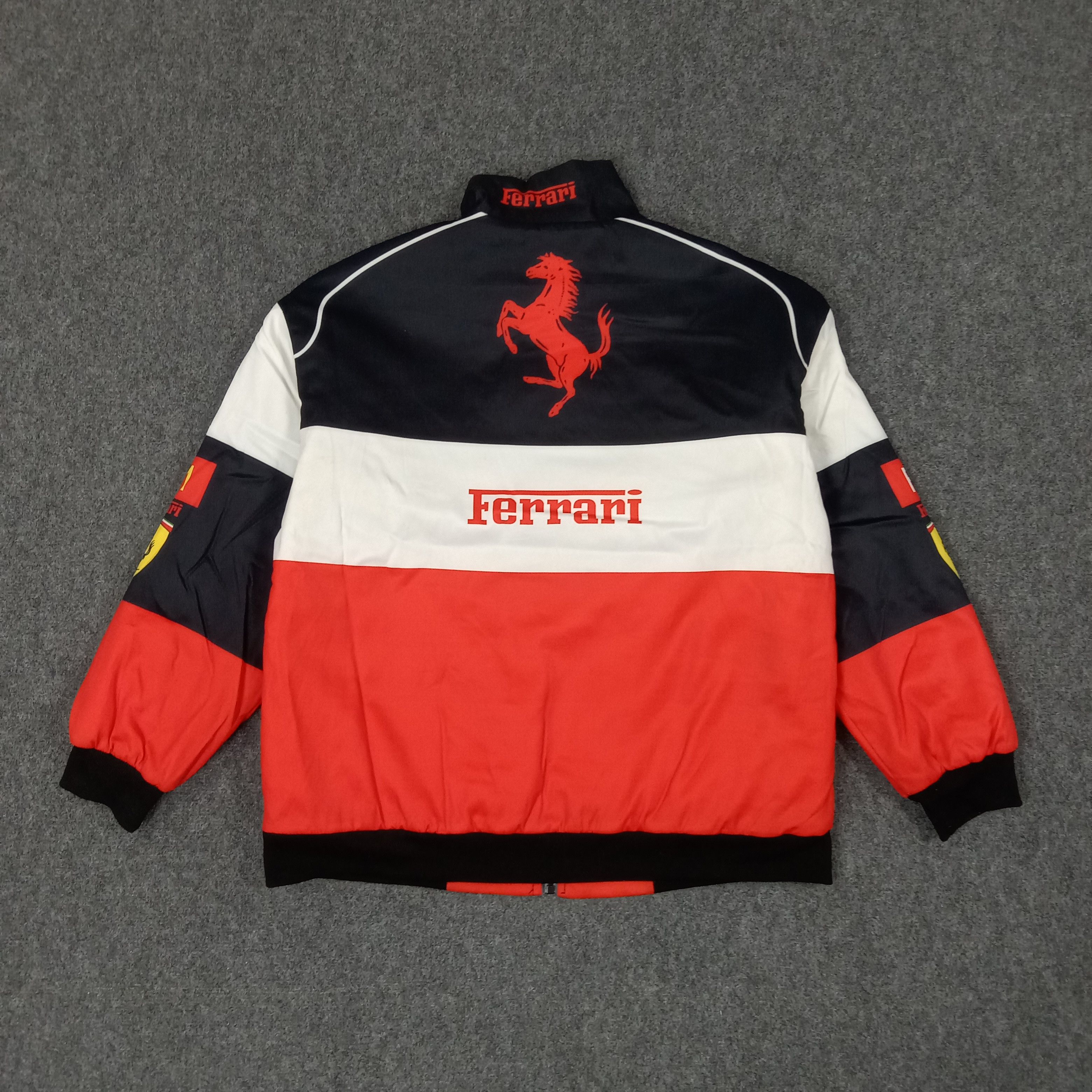 Puma × Vintage Ferrari Puma Shell Racing Team Formula One Jacket Size US L / EU 52-54 / 3 - 5 Thumbnail