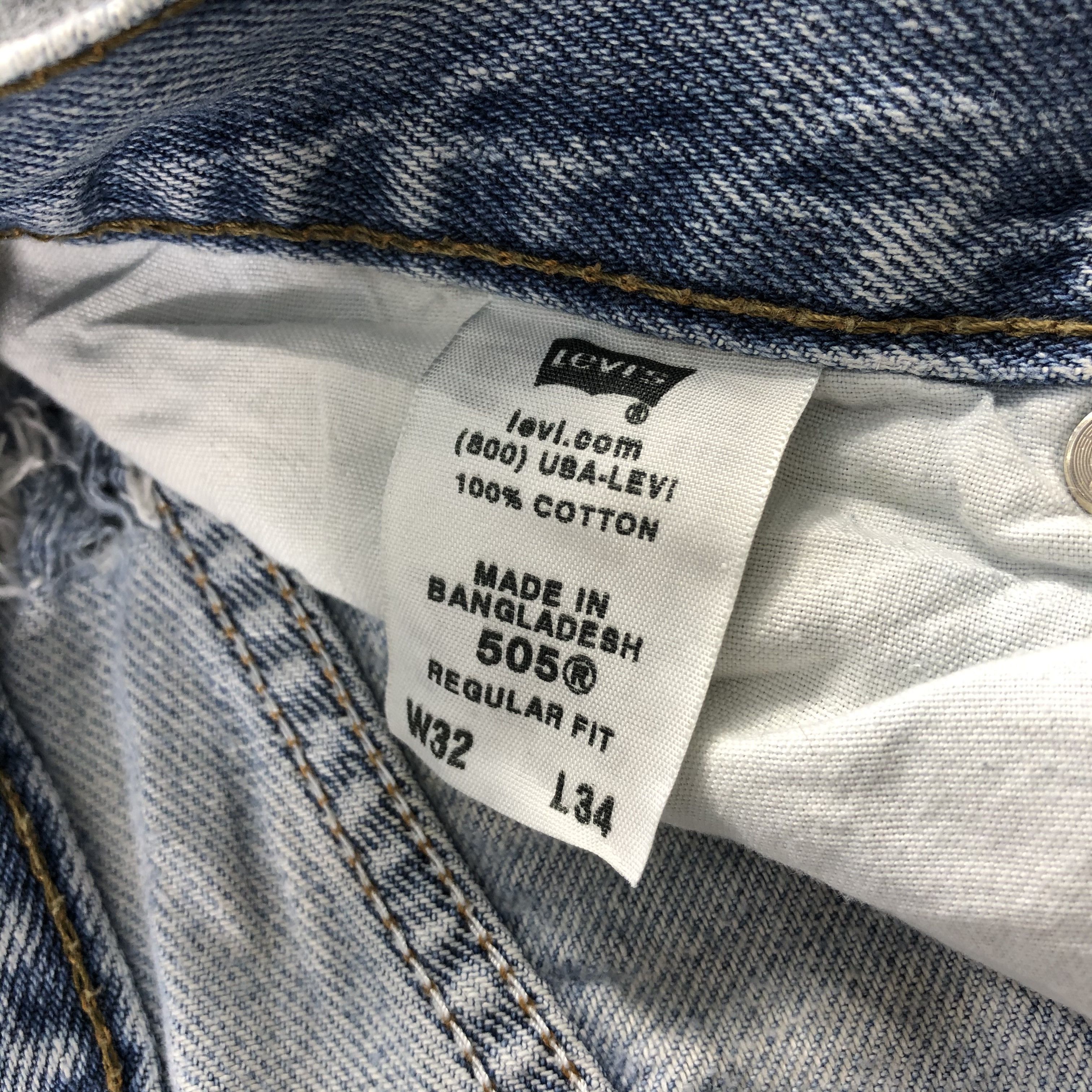 Levi's × Vintage Vintage Light Wash Levis 505 Jeans-JM1770 Size US 33 - 10 Thumbnail