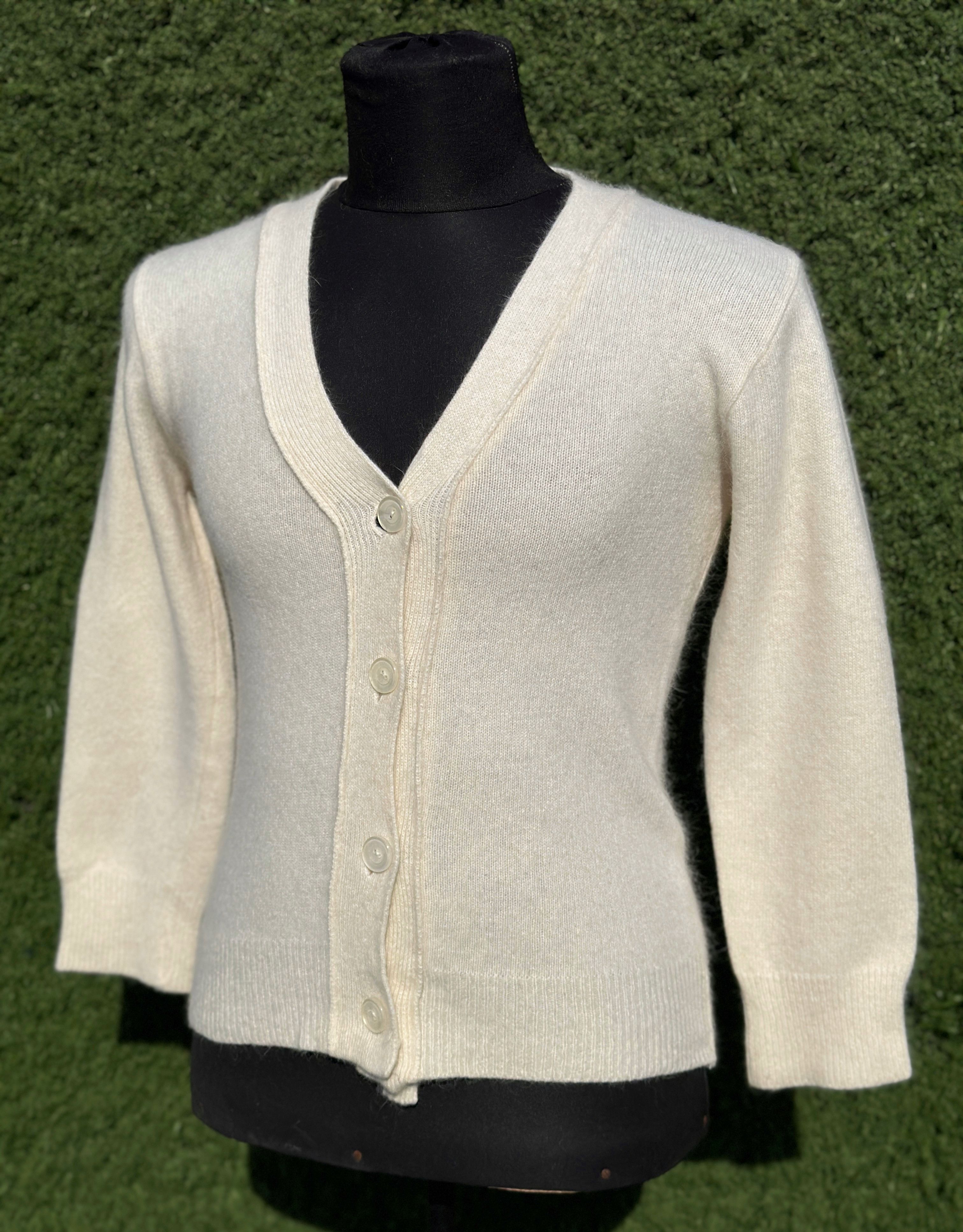 Prada Prada Wool Alpaca Cardigan Structured V Knit Size 42 IT Size M / US 6-8 / IT 42-44 - 6 Thumbnail