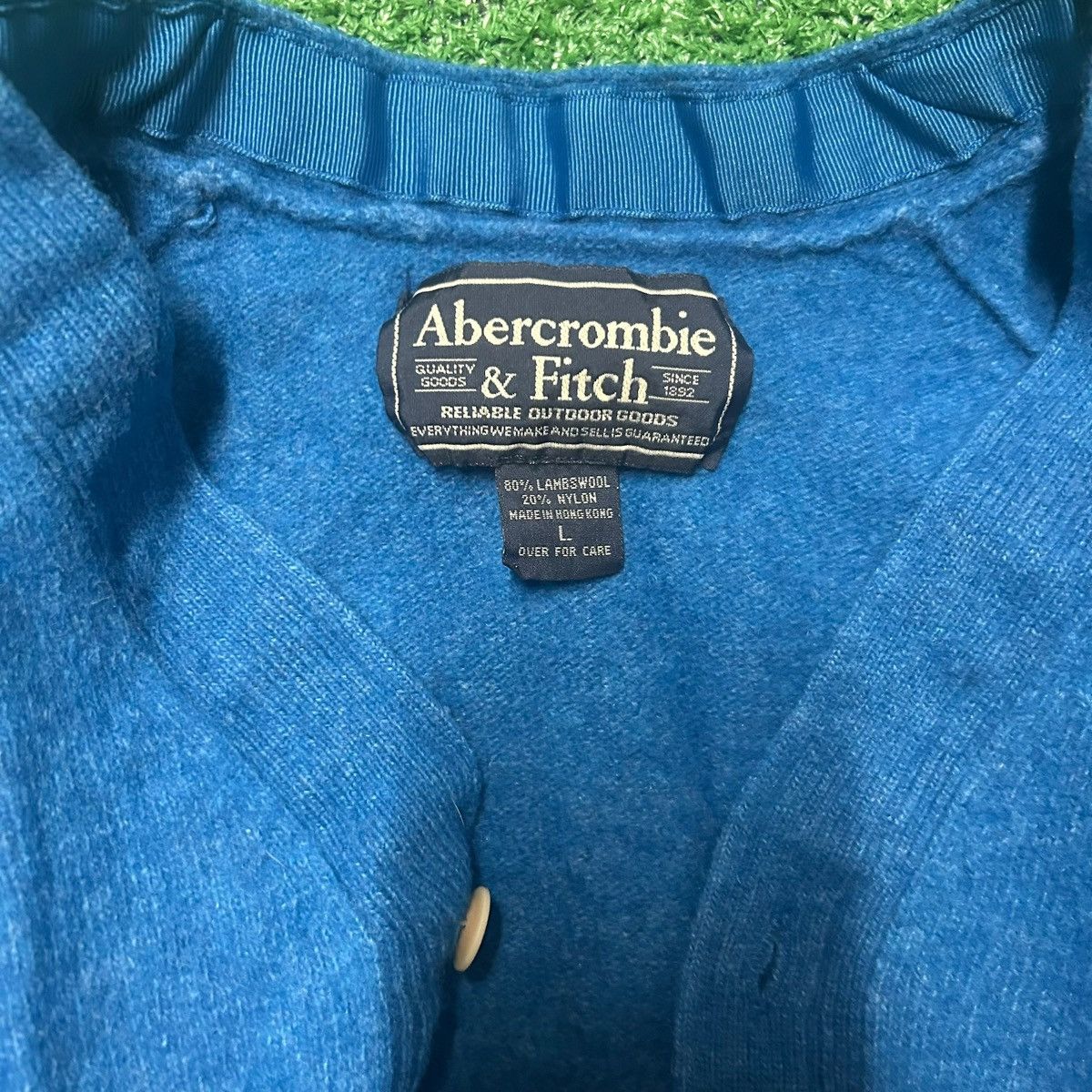 Abercrombie & Fitch Abercrombie & Fitch Lambswool Blend Blue Button Up Sweater Size US L / EU 52-54 / 3 - 3 Thumbnail