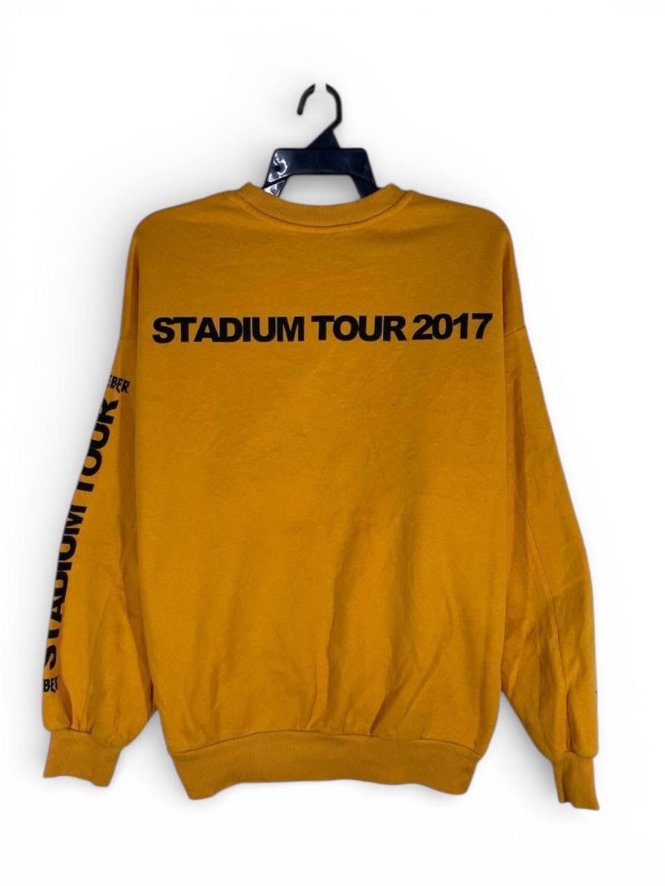 Other Justin bieber stadium tour 2017 size M Size US M / EU 48-50 / 2 - 3 Thumbnail