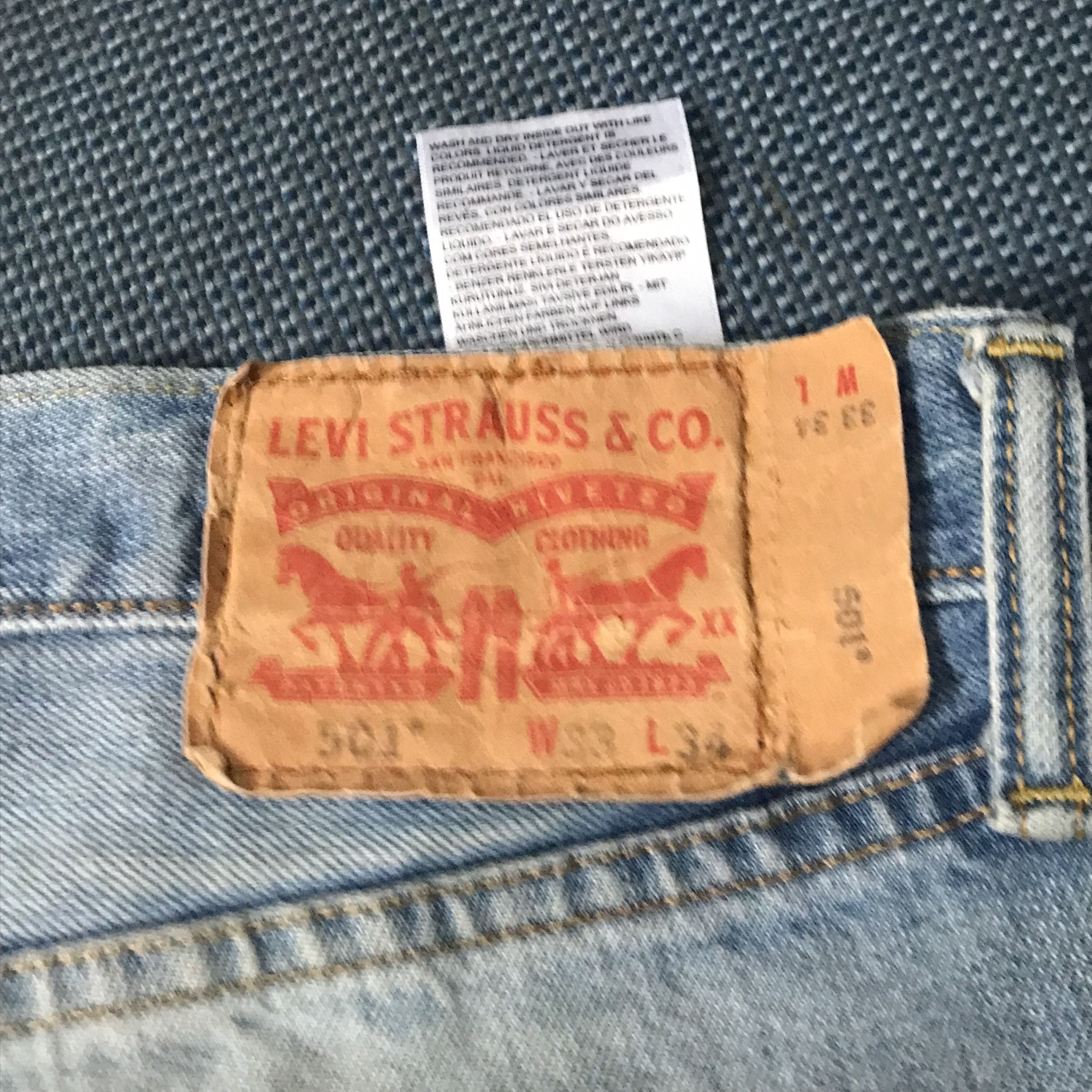 Levi's Vintage Levis 501 jeans acid wash blue jeans size W 33 L 33 Size US 33 - 4 Thumbnail