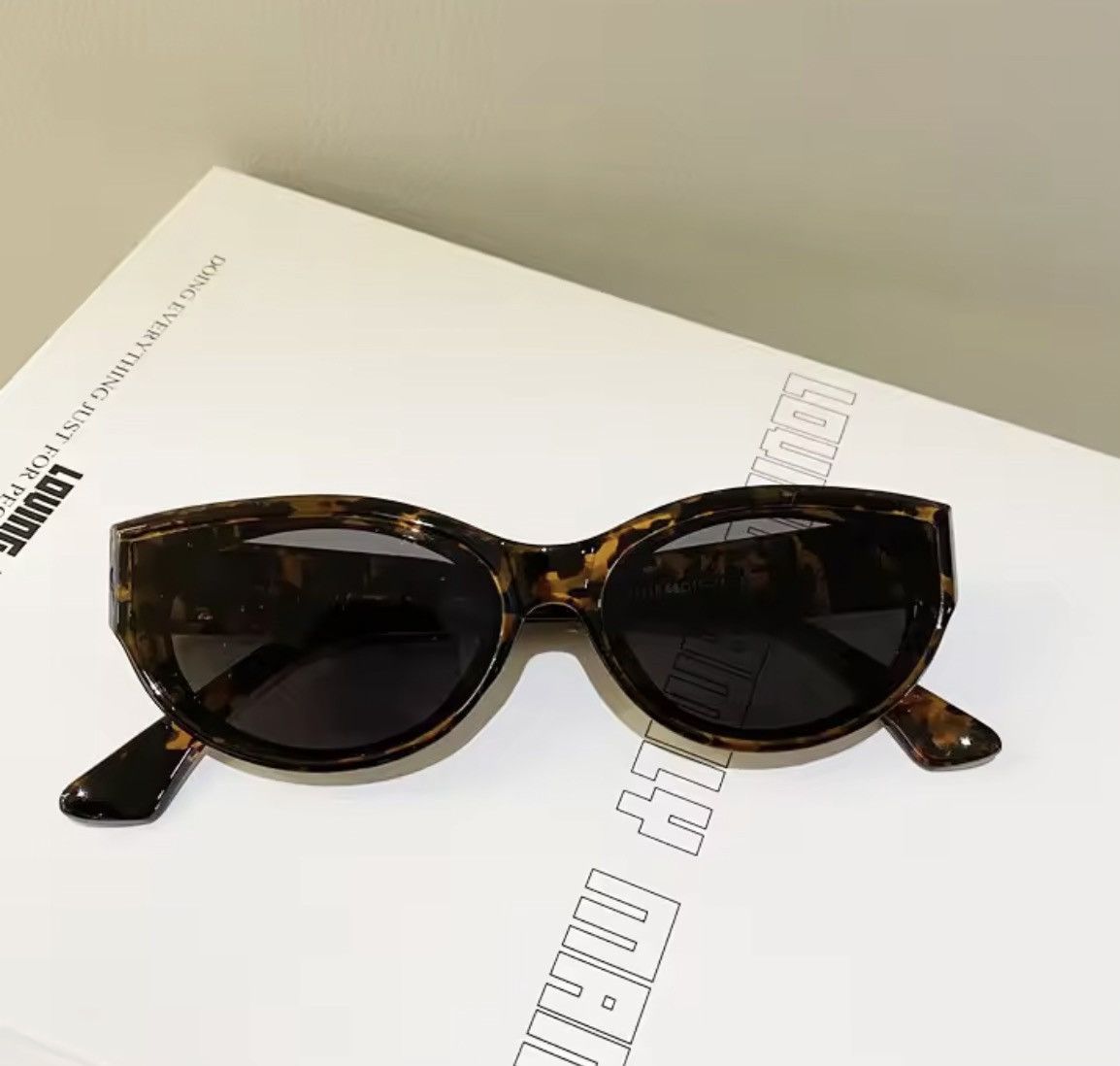 Electric Visual SUNGLASSES BRAND NEW CLASSIC RETRO VINTAGE STYLE Size ONE SIZE - 1 Thumbnail