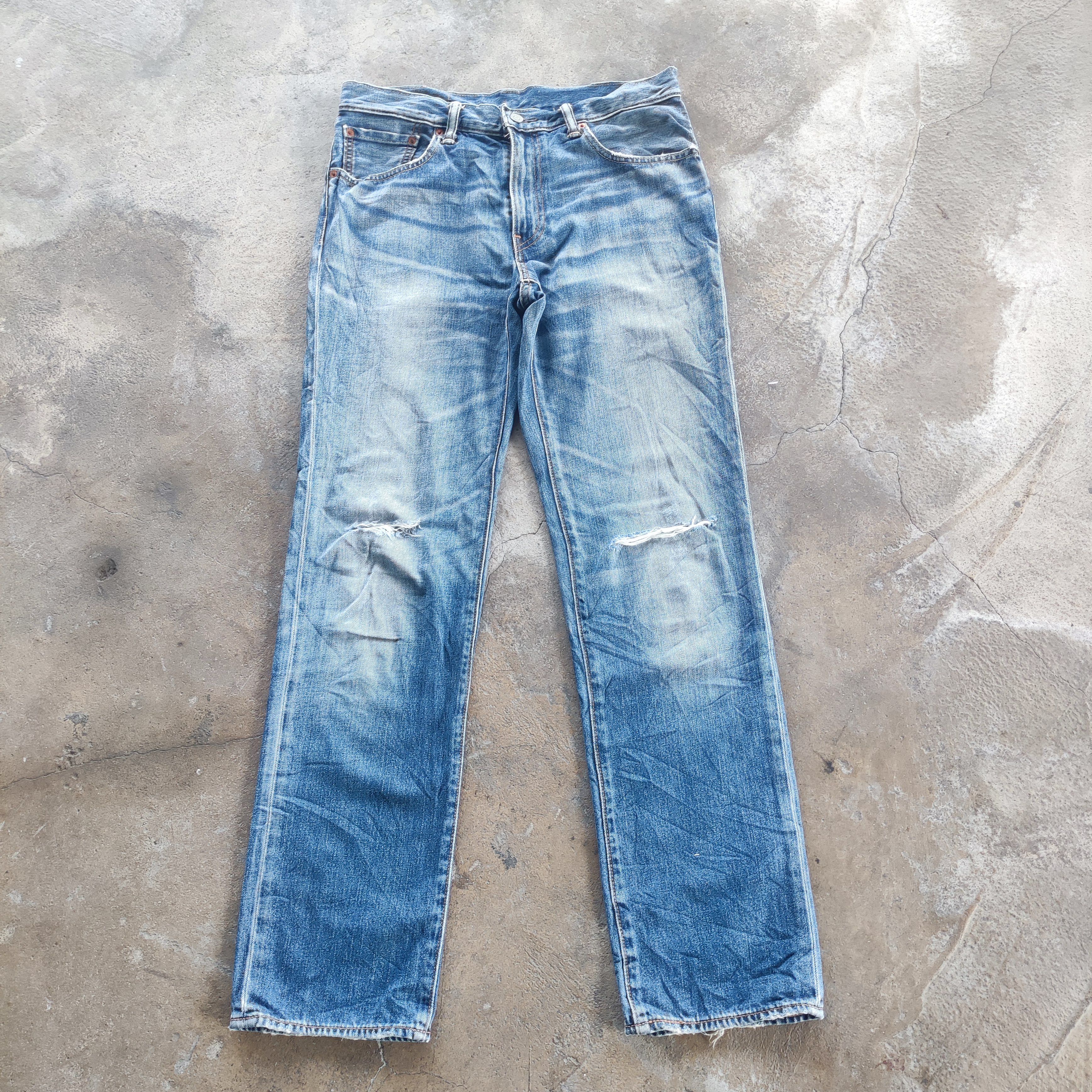 Levi's Vintage Levi's 505 Brand Ripped Jeans faded pants Size US 35 - 1 Thumbnail