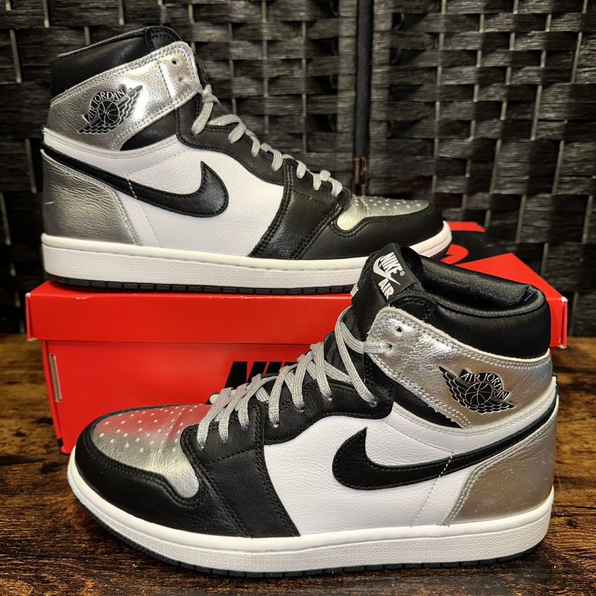 Jordan Brand × Nike Size 9W (7.5M) - Jordan 1 High OG Metallic Silver CD0461-001 Size US 9 / IT 39 - 1 Thumbnail