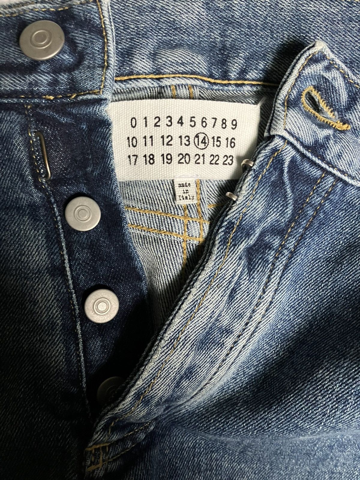 Maison Margiela Maison Margiela Stereotype slim fit denim Size US 30 / EU 46 - 4 Thumbnail