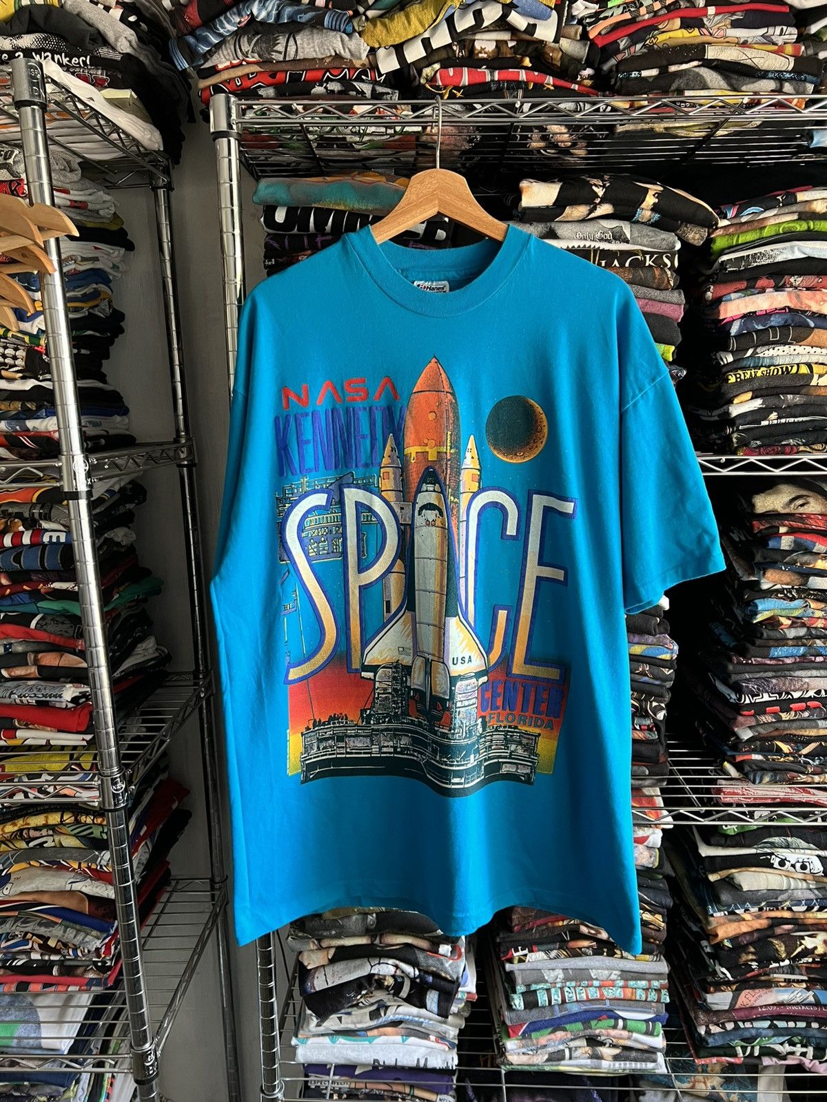 NASA 1990 NASA Kennedy Space Center Florida Single Stitch Tee Size US XL / EU 56 / 4 - 1 Thumbnail