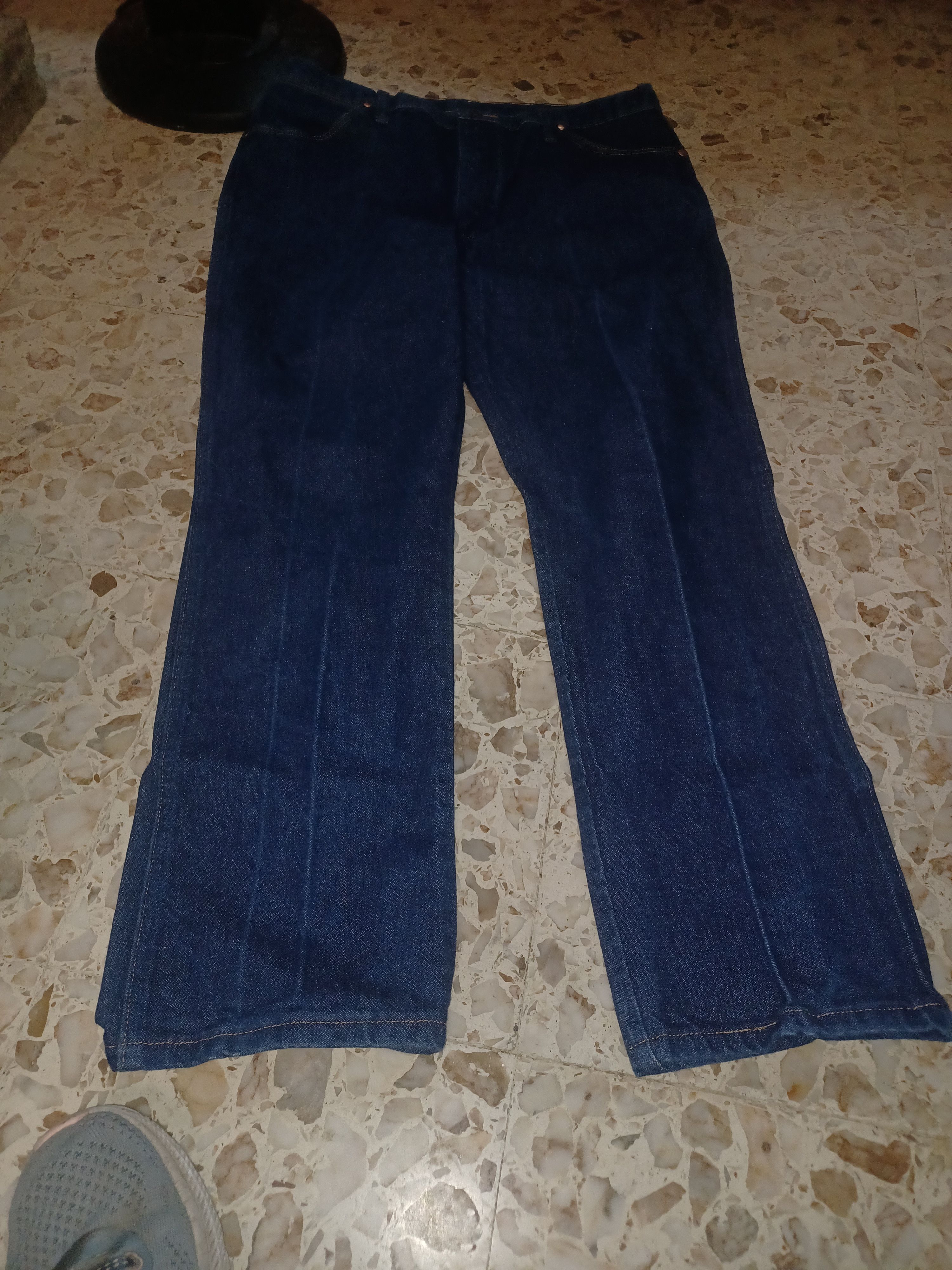 Wrangler Wrangler Men's Blue Jeans 38 x 30 Straight Size US 38 / EU 54 - 2 Thumbnail