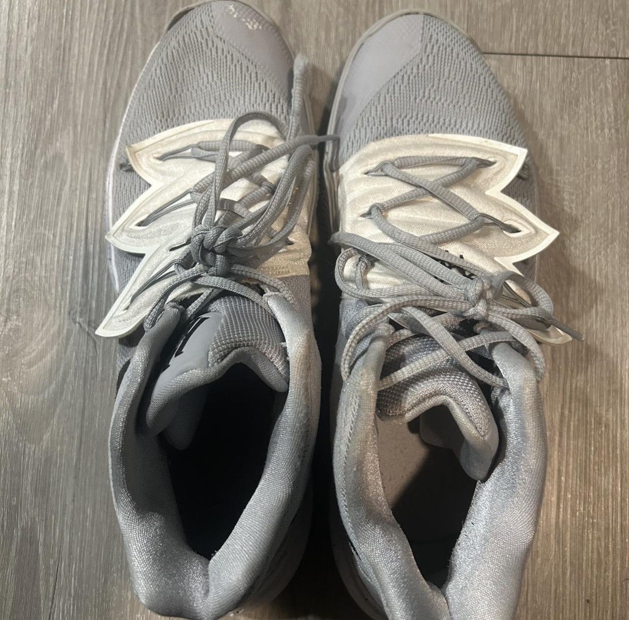 Nike Nike kyrie 5 grey wolf size 12 mens Size US 12 / EU 45 - 4 Thumbnail