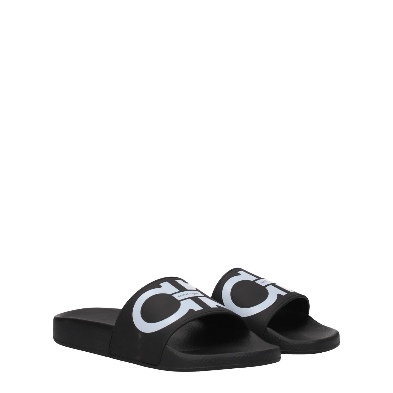Salvatore Ferragamo ob1o1e1224 Rubber Slippers in Black Size US 7 / IT 37 - 2 Thumbnail