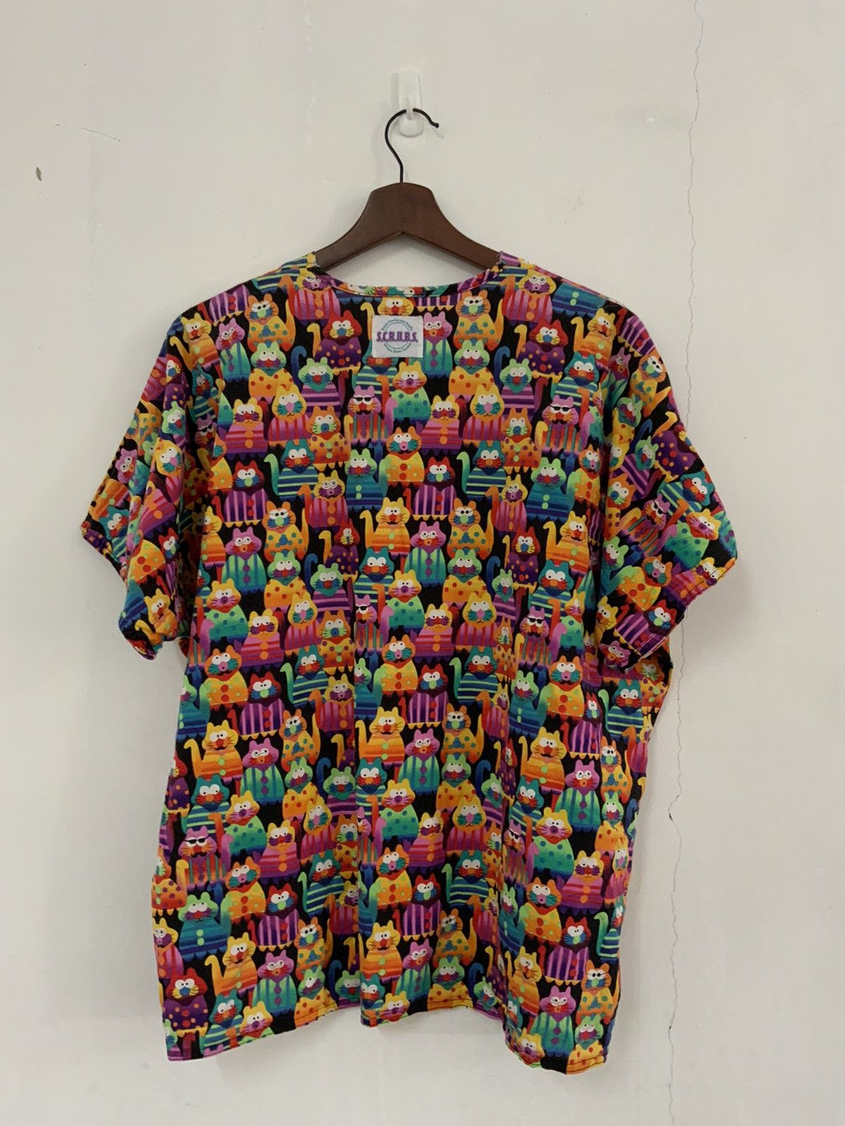 If Six Was Nine S.C.R.U.B.S Multicolor Cartoon Tee Size US L / EU 52-54 / 3 - 2 Thumbnail