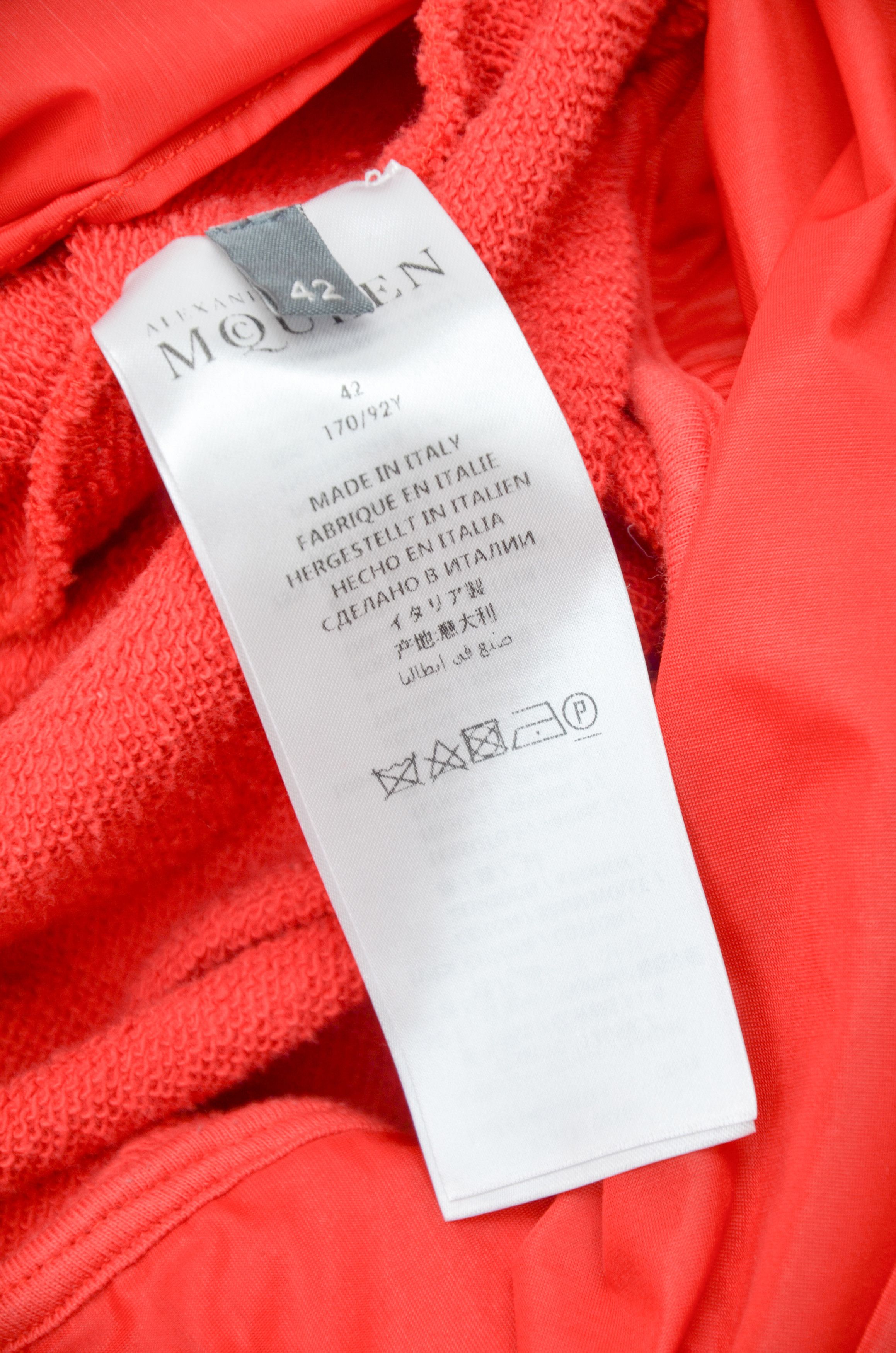 Alexander McQueen Alexander McQueen Red Draped Luxe Sweatshirt Style Dress 42 Size M / US 6-8 / IT 42-44 - 8 Thumbnail