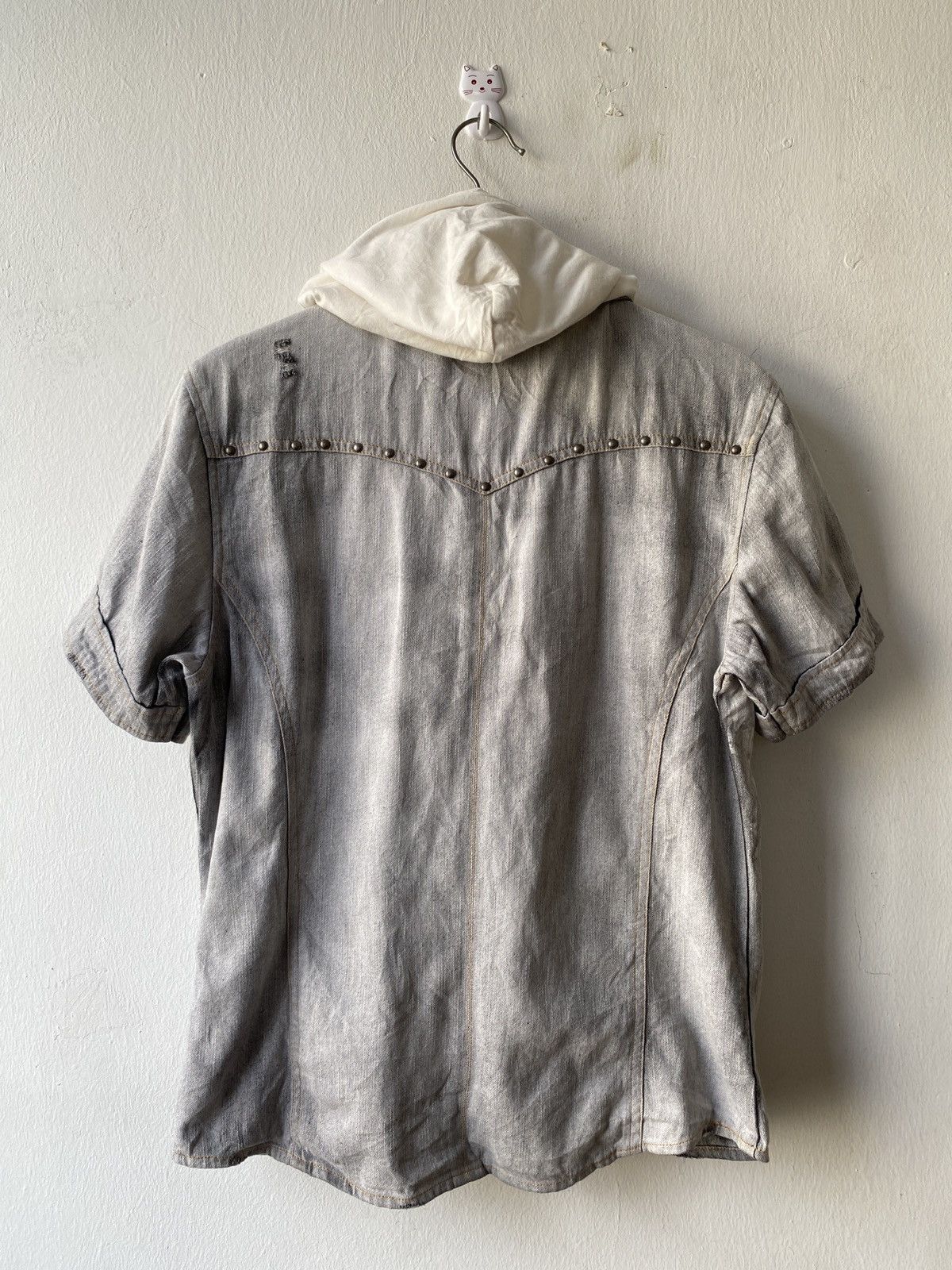 In The Attic × Japanese Brand In The Attic Removable Hoodie Design Distressed Shirt Size US M / EU 48-50 / 2 - 8 Thumbnail