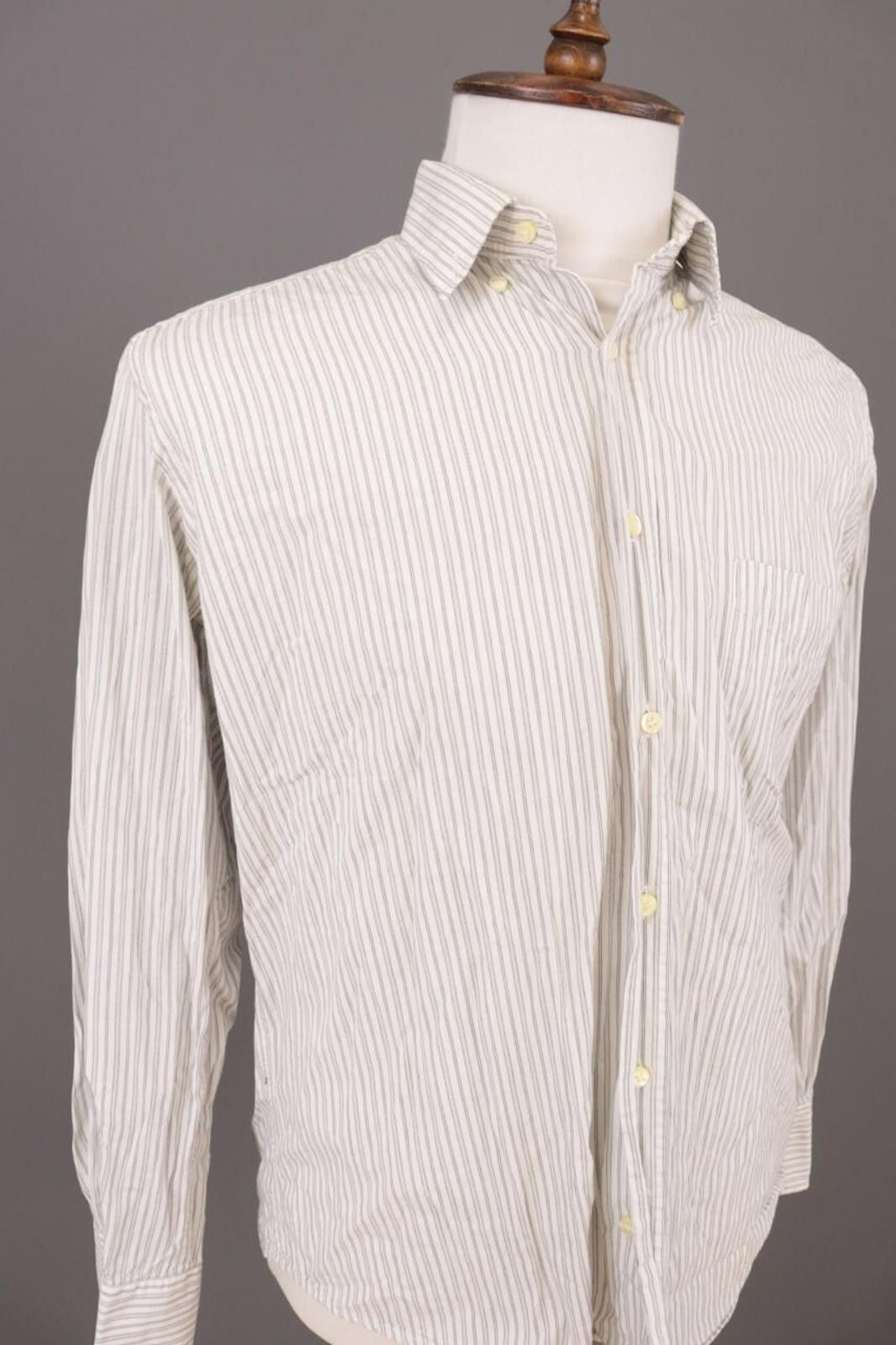 Romeo Gigli Romeo Gigli Milano White Pinstripe Down Shirt Size 40 / 15 Size US M / EU 48-50 / 2 - 6 Thumbnail