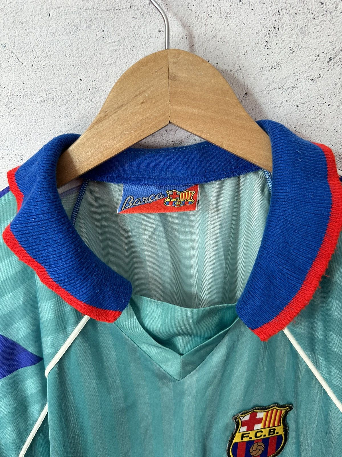 Other Barca Fan Jersey Size US XL / EU 56 / 4 - 6 Thumbnail