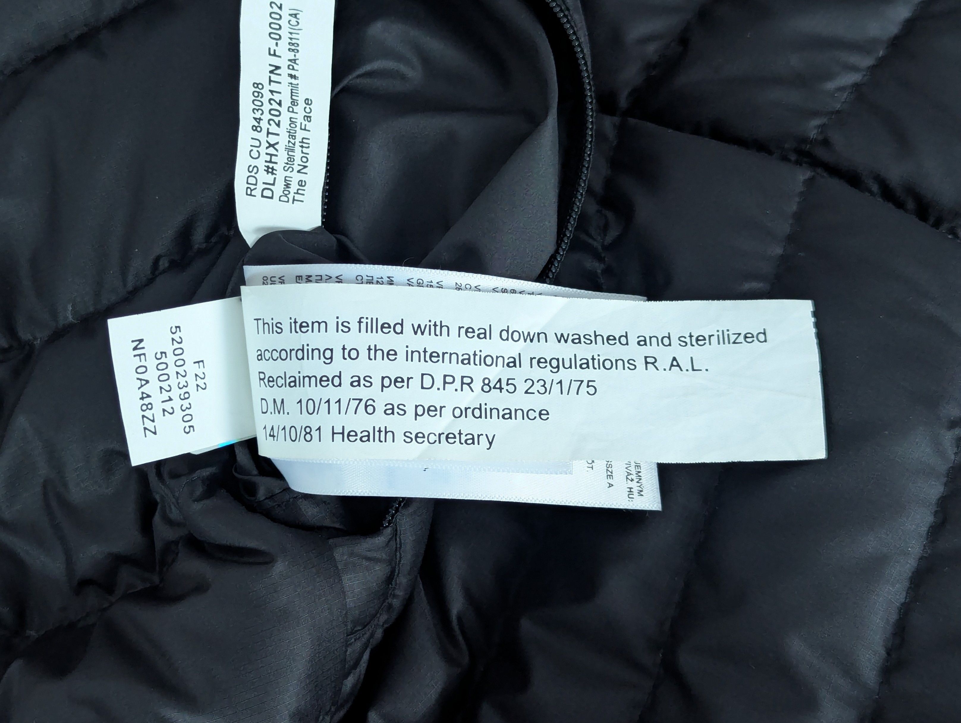 The North Face The North Face 550 Down Hooded Jacket Size S Casual Outdoor Size US S / EU 44-46 / 1 - 18 Thumbnail
