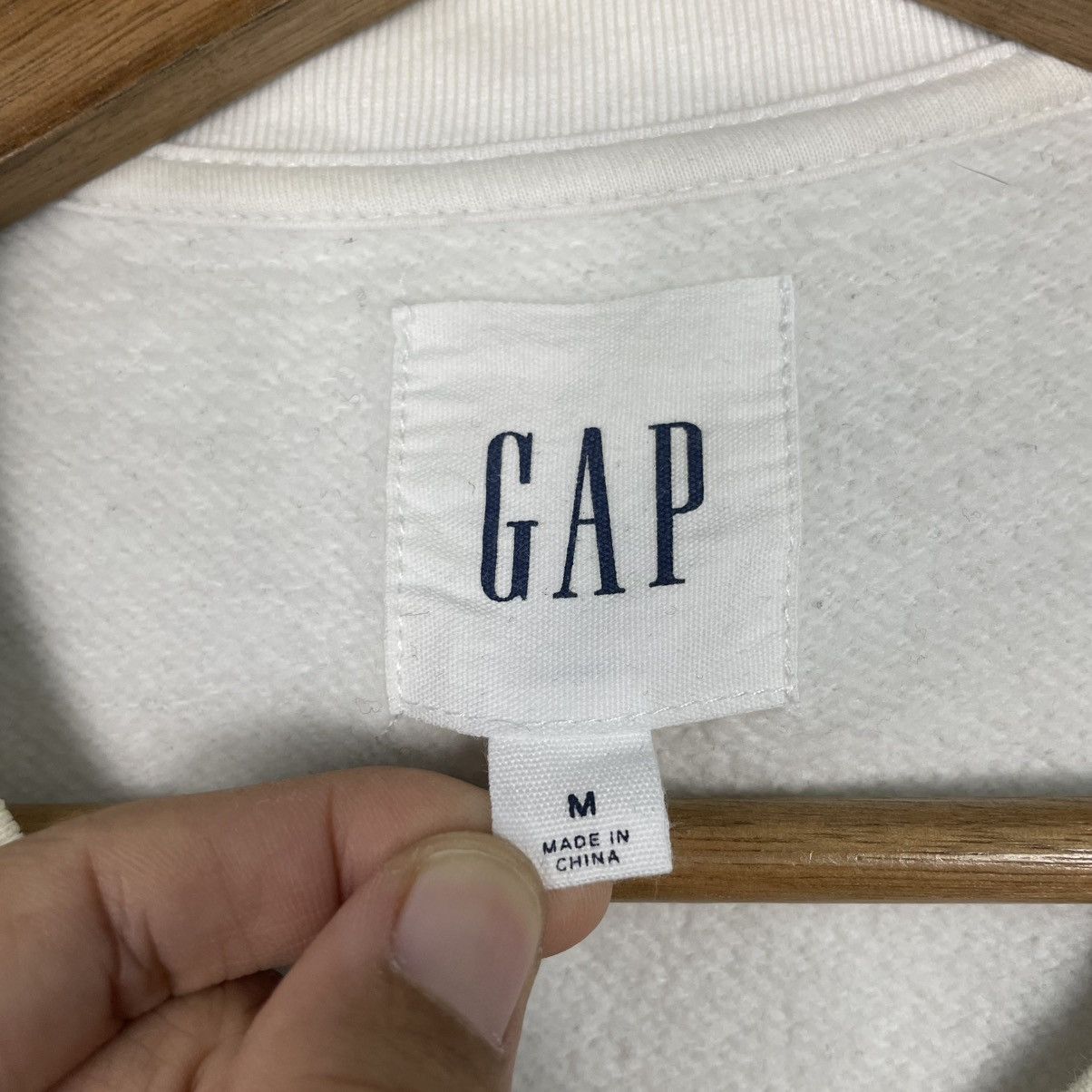 Gap Gap Big Logo White Sweatshirt Size US M / EU 48-50 / 2 - 11 Thumbnail