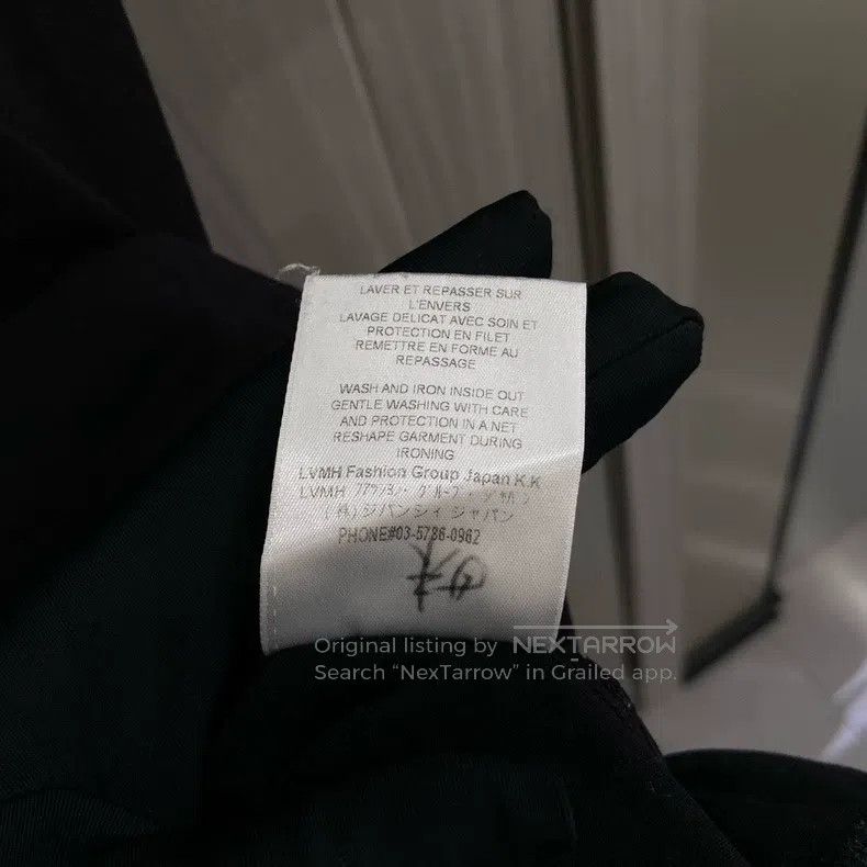 Givenchy Givenchy Black Slogan Embroidered Short Sleeve (Size M) Size US M / EU 48-50 / 2 - 6 Thumbnail