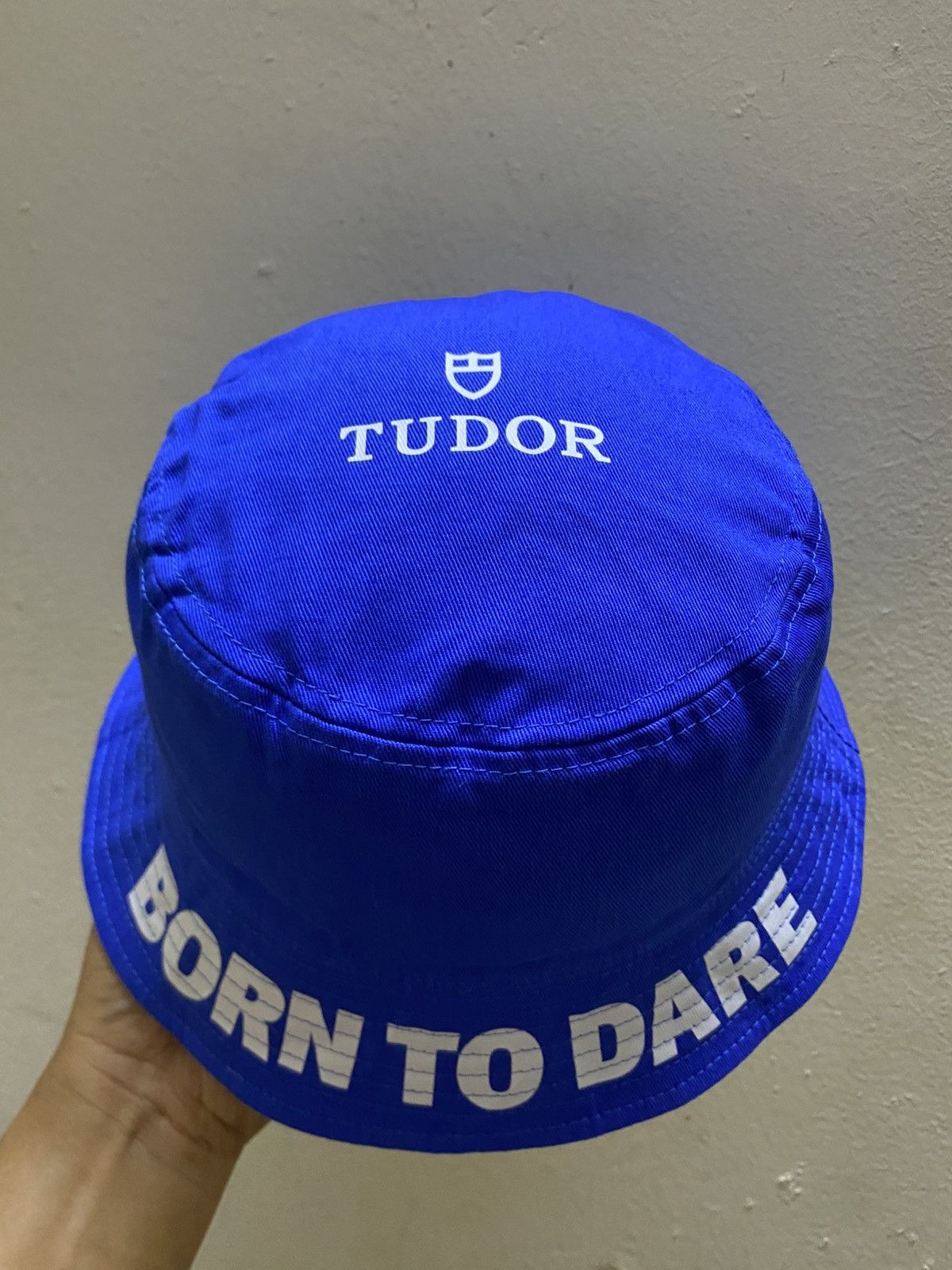Other Tudor Born To Dare Reversible Bucket Hat Red Blue Size ONE SIZE - 5 Thumbnail