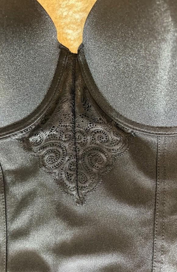 Other NEW!!!❤️Strm Line Shaping Cami. 36C. Size ONE SIZE - 2 Thumbnail