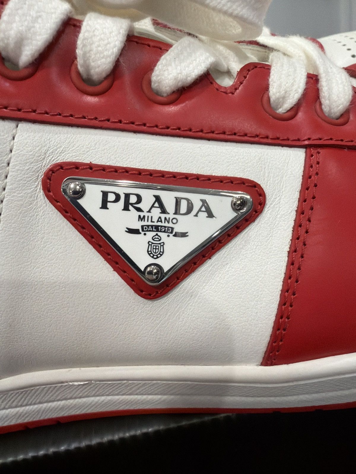 Prada Prada Downtown Red/White Size 9 -Excellent Condition Size US 9 / EU 42 - 11 Thumbnail