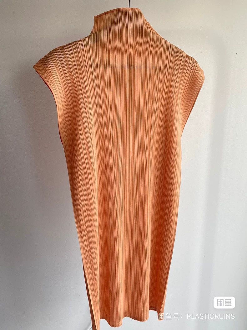 Issey Miyake Issey Miyake Grapefruit color dress Size XL / US 12-14 / IT 48-50 - 2 Thumbnail