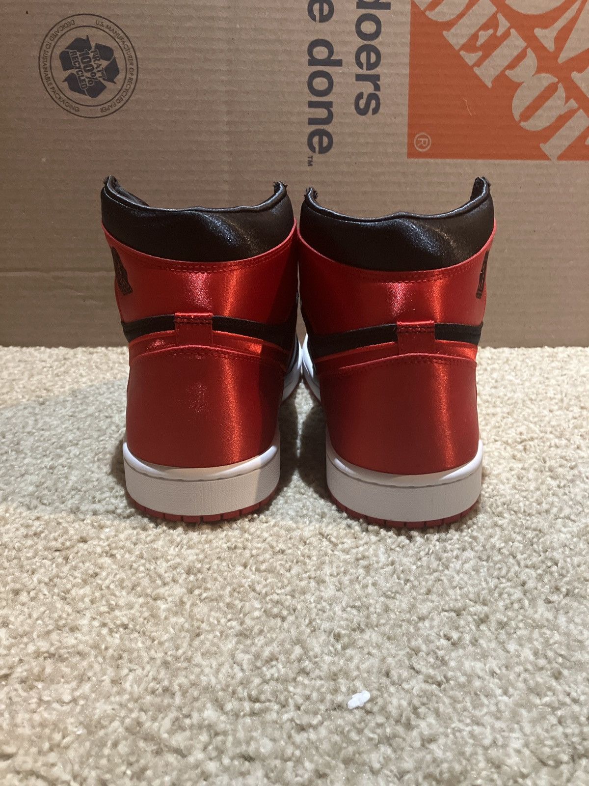 Jordan Brand × Nike Jordan 1 Satin Bread Size 10.5 Men’s Size US 10.5 / EU 43-44 - 2 Thumbnail