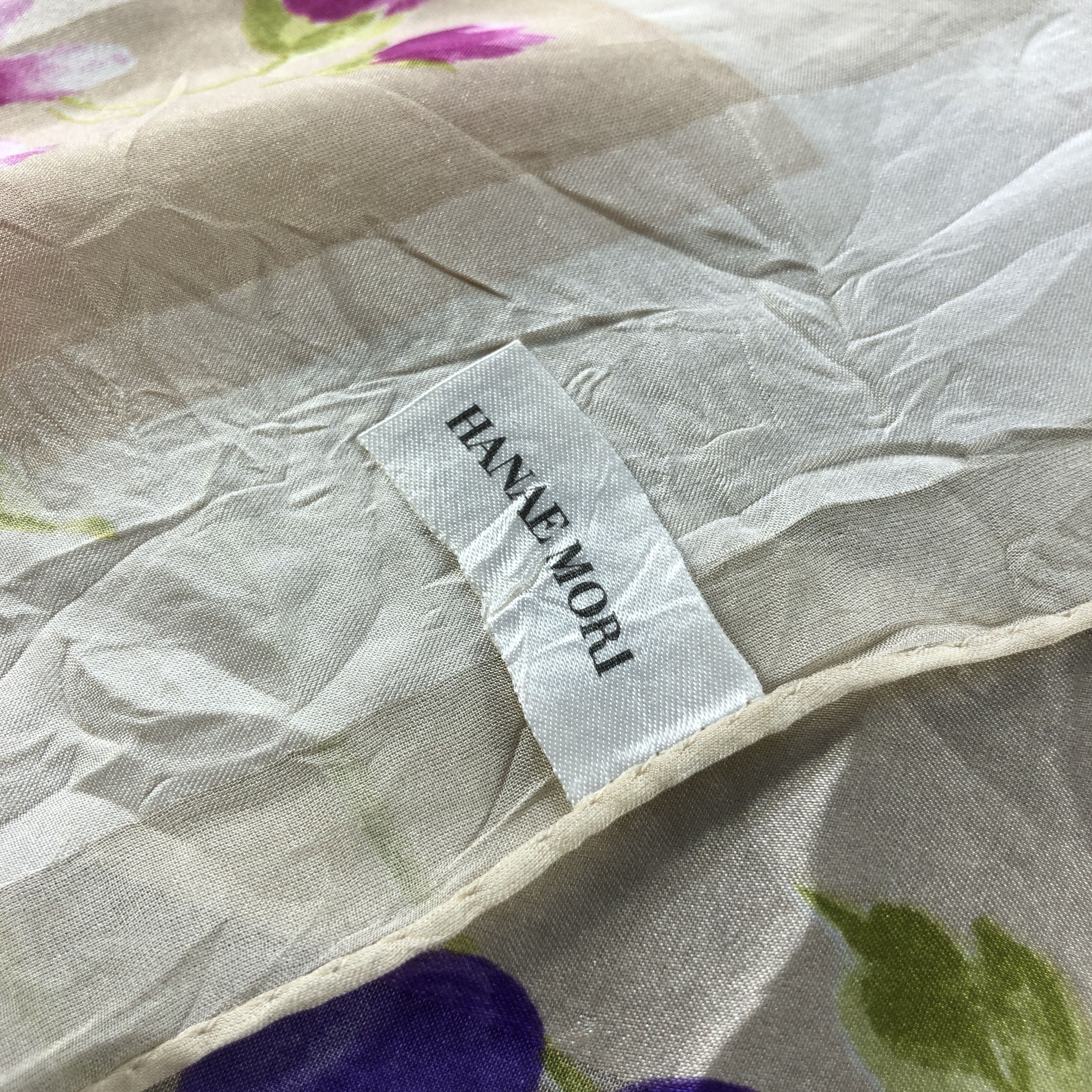 Hanae Mori Vintage Hanae Mori Floral Silk Scarf M1271 Size ONE SIZE - 5 Thumbnail