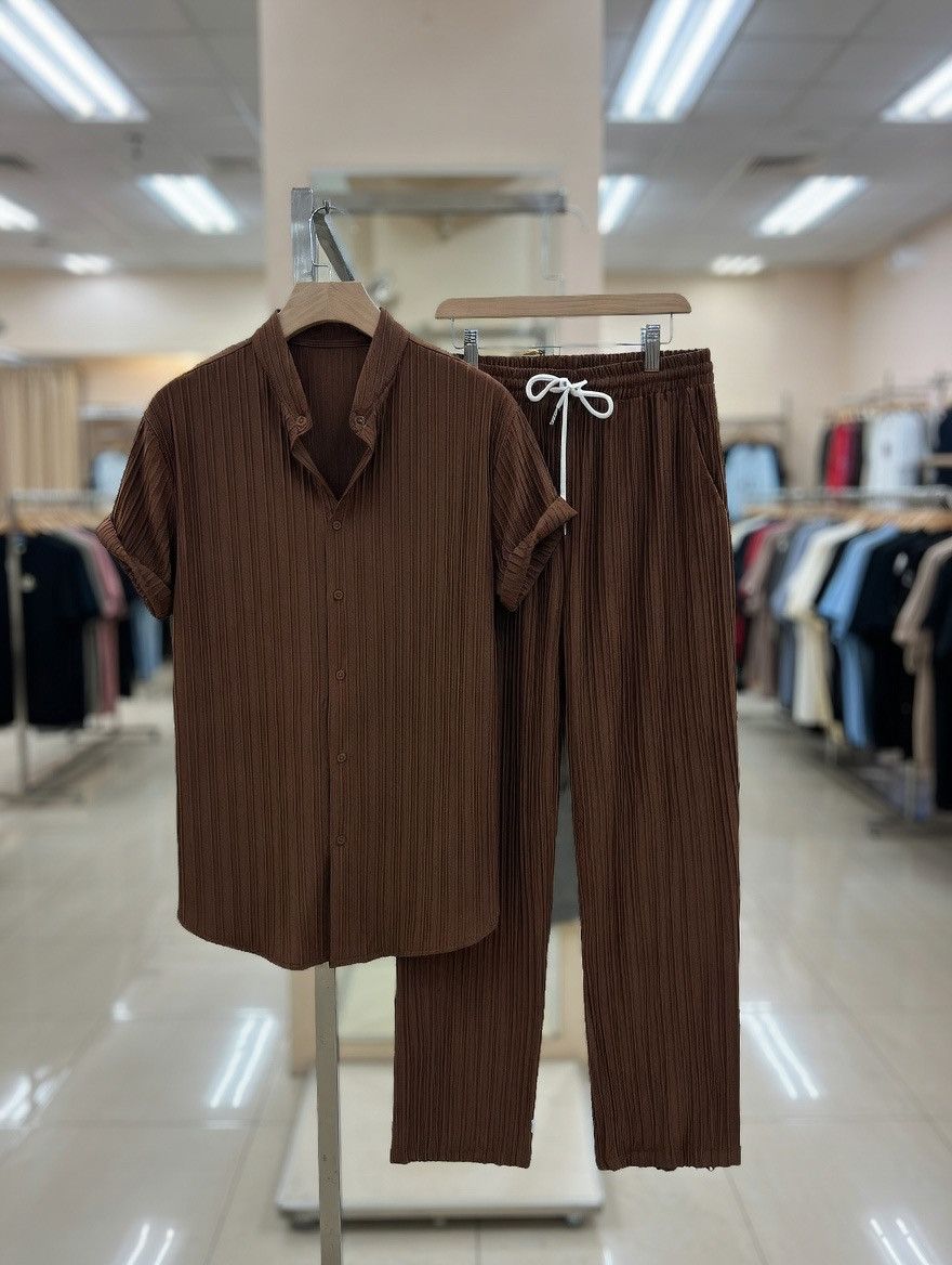 Other Completo Uomo Marrone Plissettato Camicia + Pantaloni - M Size US M / EU 48-50 / 2 - 1 Thumbnail