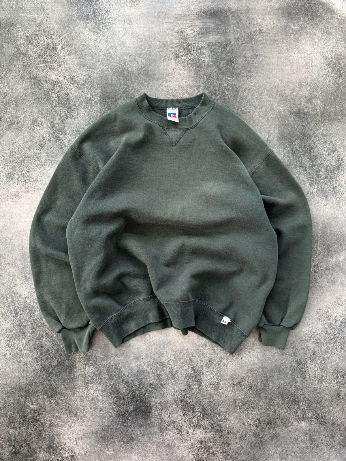 Russell Athletic 90'S USA MADE RUSSEL ATHLETIC SWEATSHIRT Size US L / EU 52-54 / 3 - 1 Thumbnail