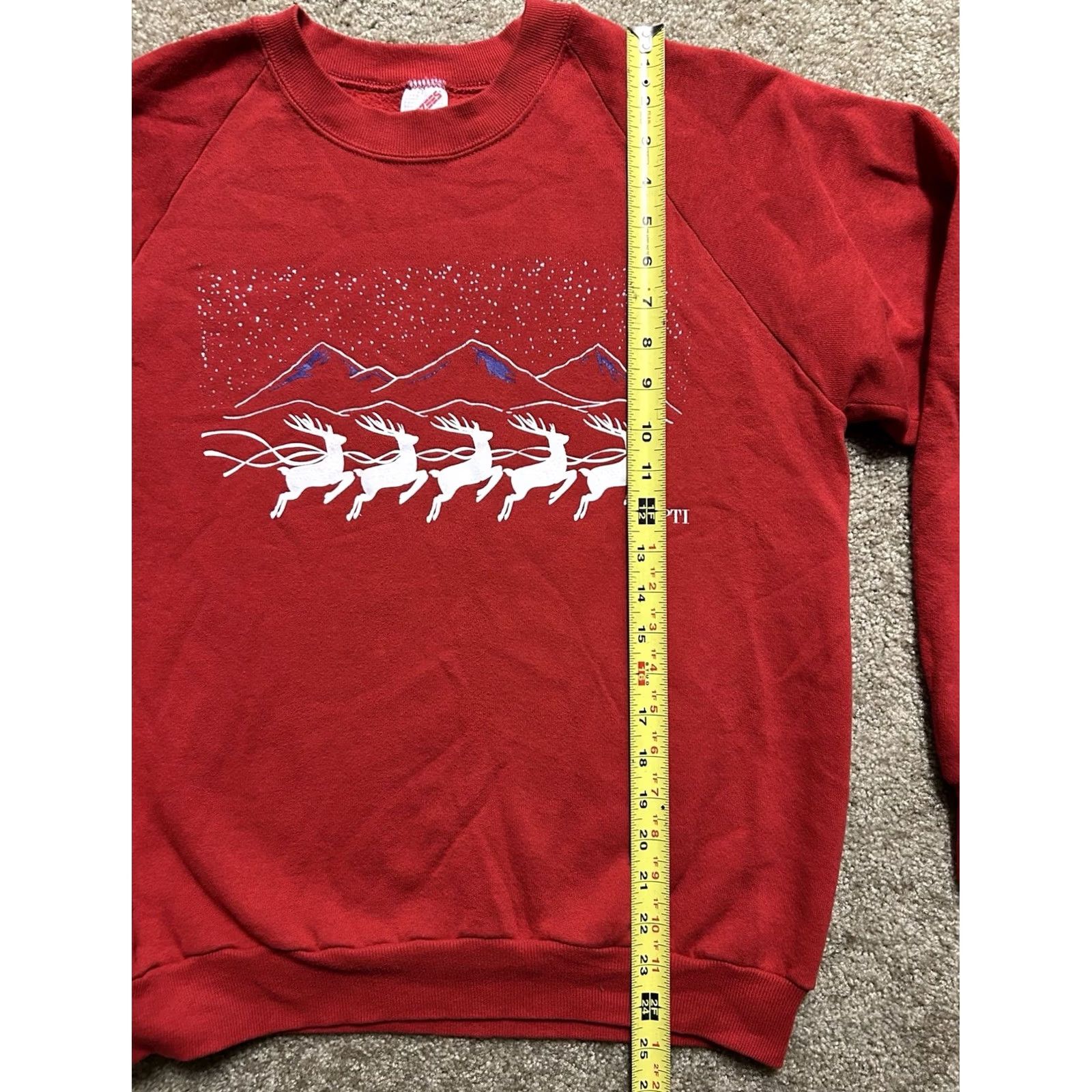 Jerzees VINTAGE Jerzees Women L Crewneck Christmas Reindeer Mountains Made In USA Shirt/ Sweater Size L / US 10 / IT 46 - 5 Thumbnail