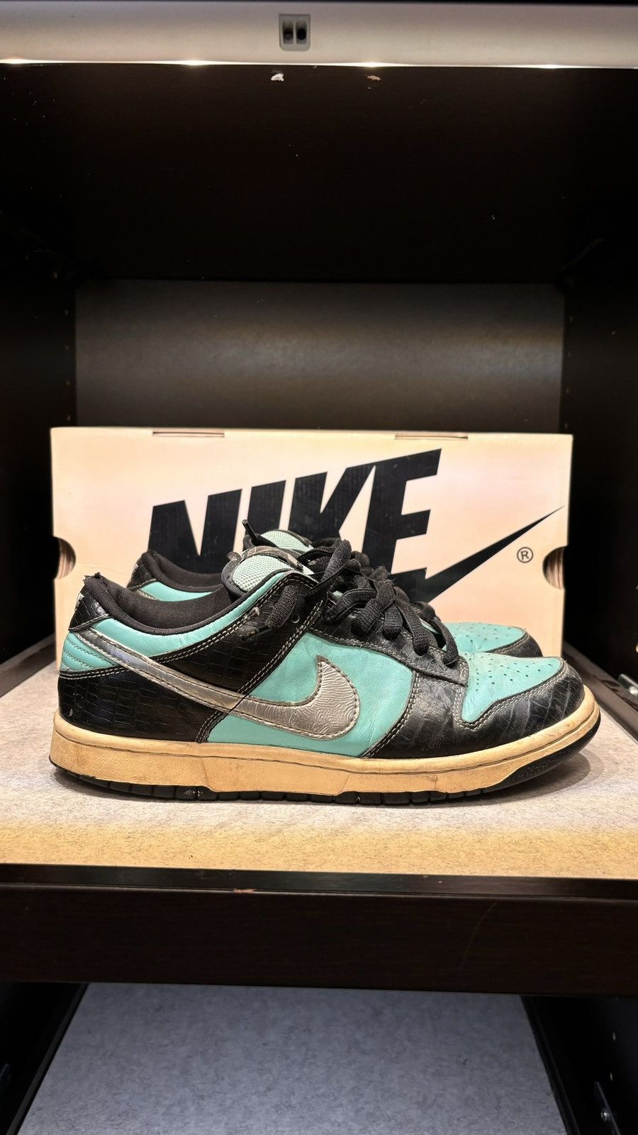 Nike × Tiffany & Co. SB Dunk Tiffany Size US 8.5 / EU 41-42 - 1 Thumbnail