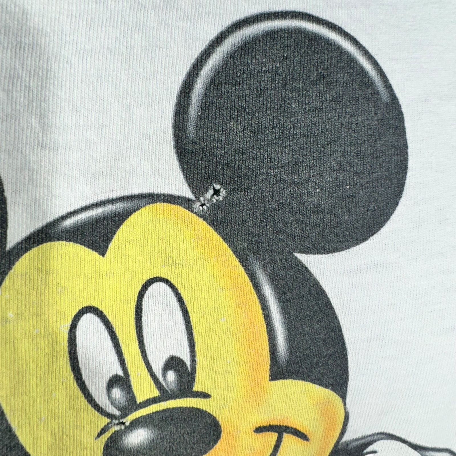 Disney Vintage Disney Mickey Mouse Spellout Tee Size US XL / EU 56 / 4 - 9 Thumbnail