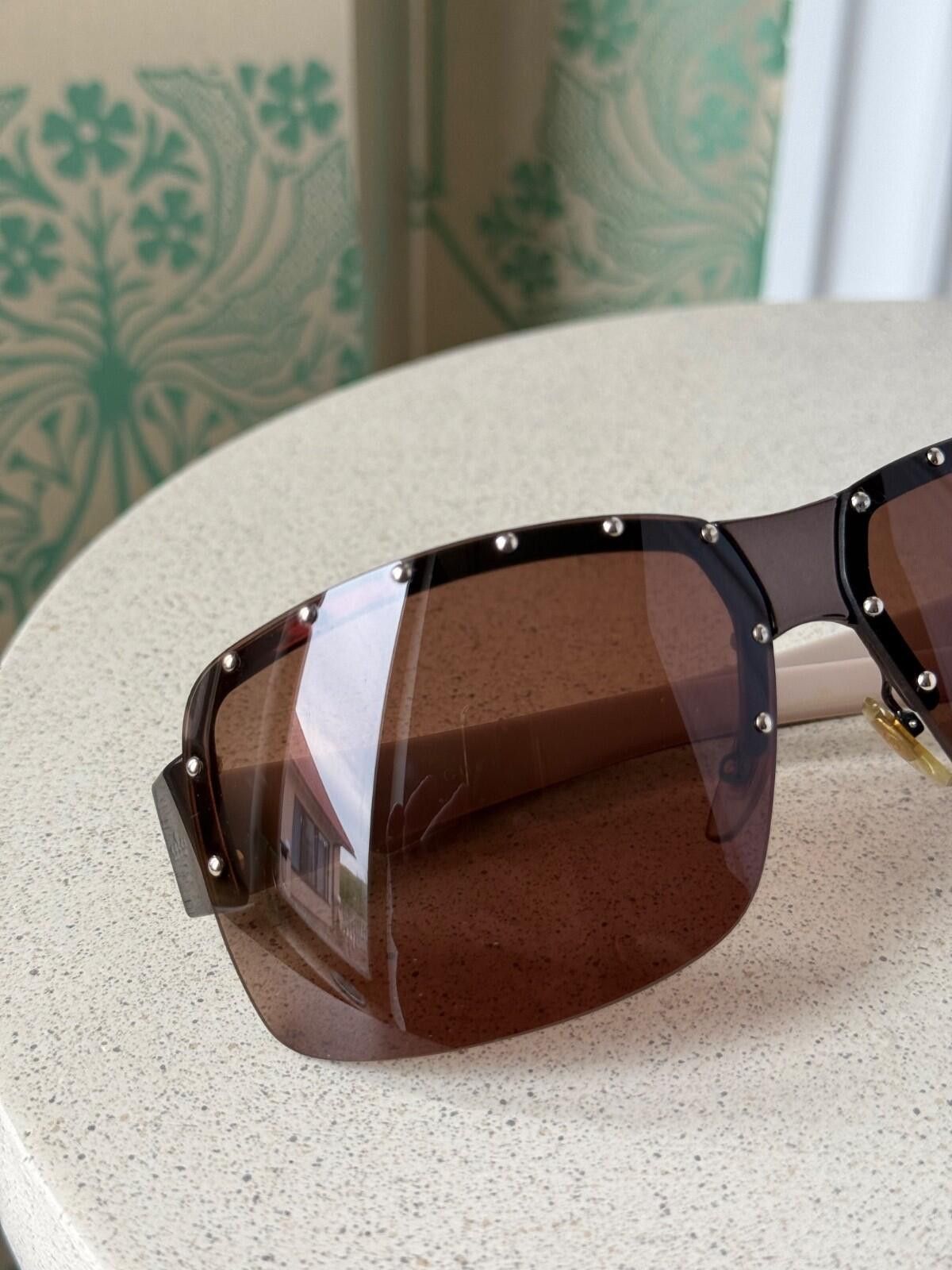Gucci 2000 Vintage Gucci Monogram Beige Mask Sunglasses GG 1819/S Size ONE SIZE - 6 Thumbnail
