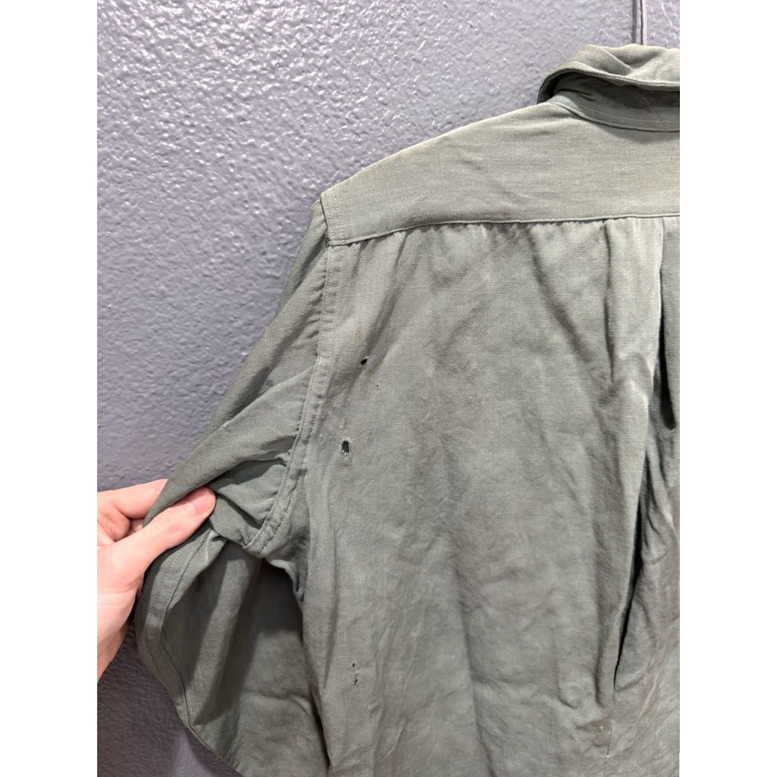 Pendleton VINTAGE Pendleton Western Shirt S Green Long Sleeve Rayon Button-Up Mens Small Flawed 40’s Size US S / EU 44-46 / 1 - 7 Thumbnail