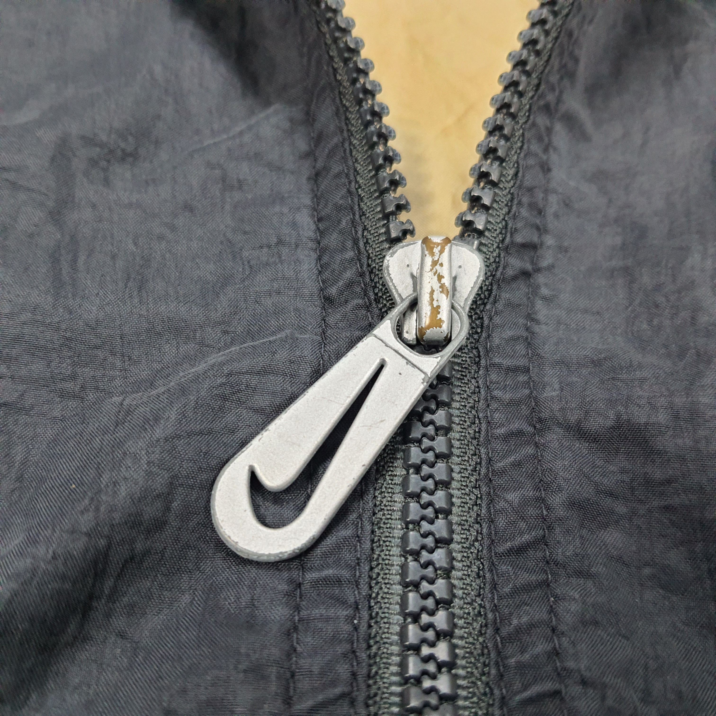 Nike × Vintage Vintage Nike Sportswear Outdoor Jacket Size US L / EU 52-54 / 3 - 8 Thumbnail