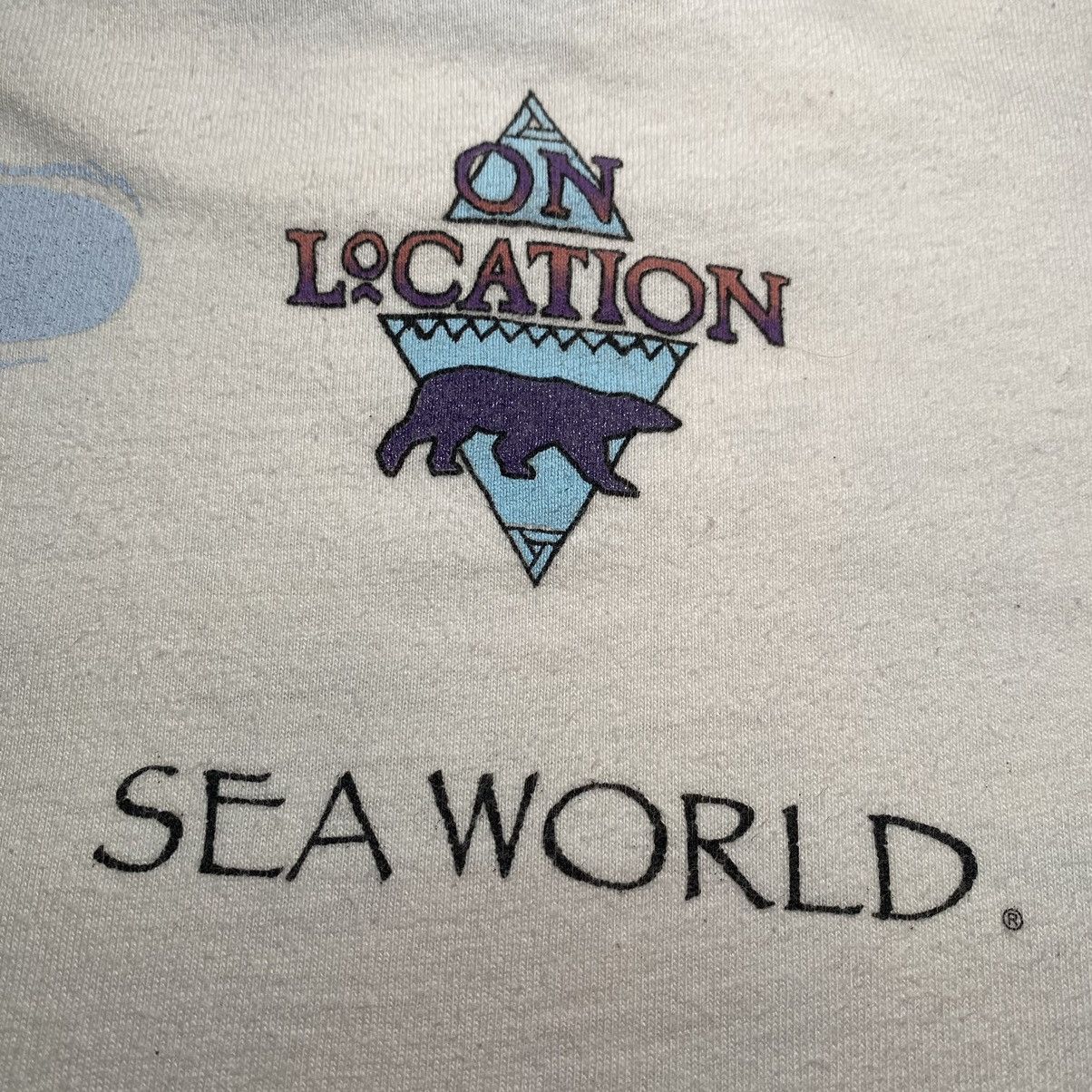 Habitat × Vintage Vintage 90’s Sea World Polar Bear Alloverprint T Shirt Size US XL / EU 56 / 4 - 13 Thumbnail