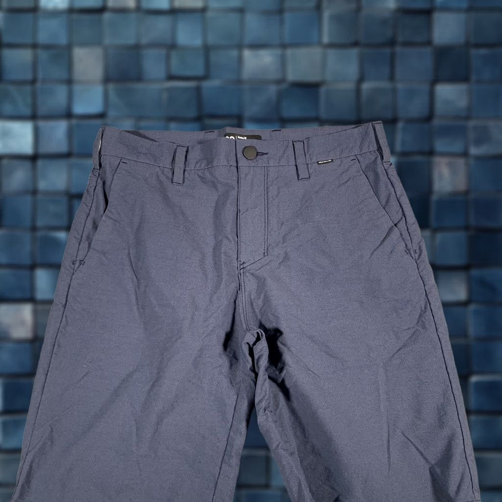 Hurley Hurley Mens Shorts 30 Navy Blue Chino Hybrid Golf Stretch Casual Nylon Blend Size US 30 / EU 46 - 1 Thumbnail